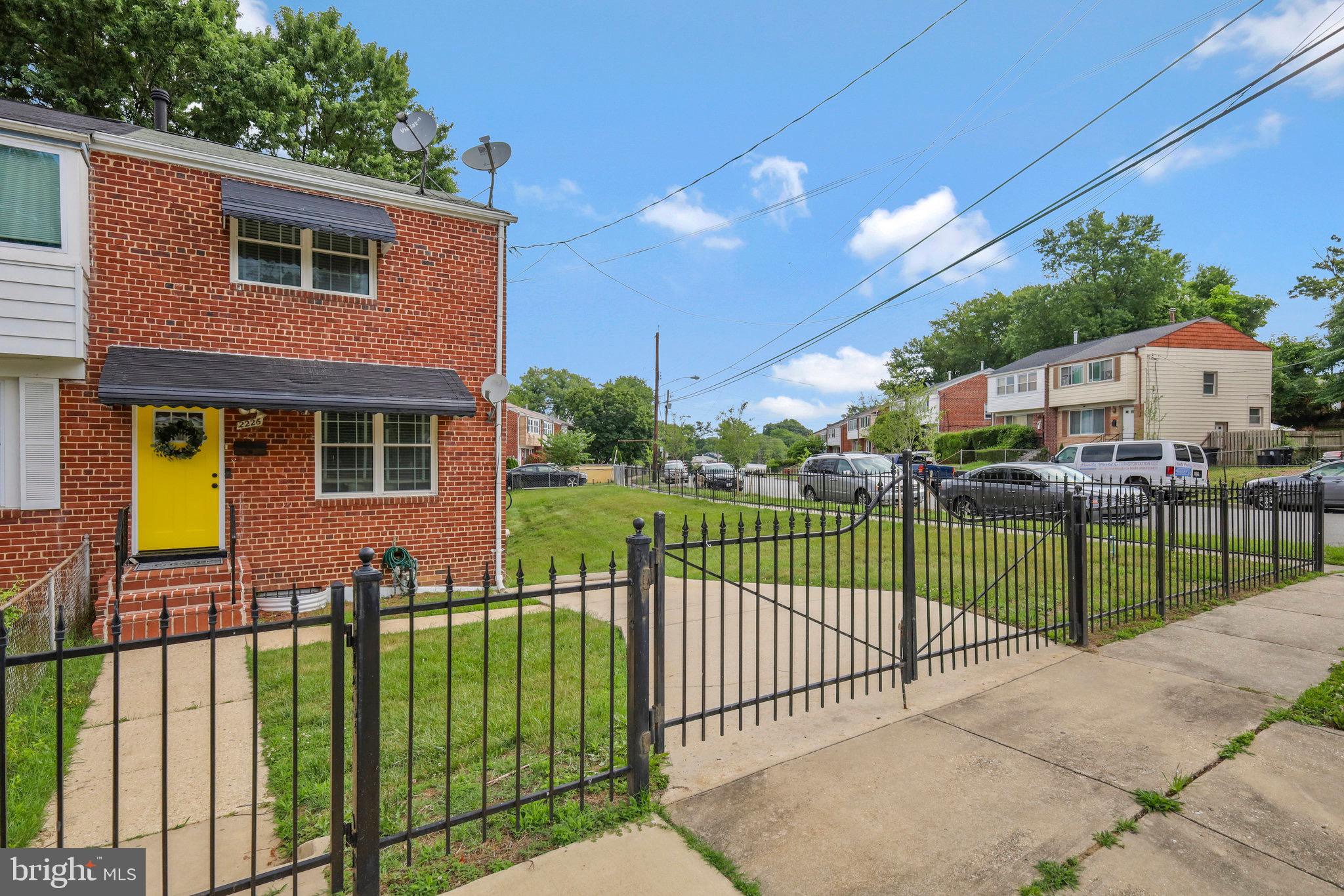 OXON RUN HILLS - Residential