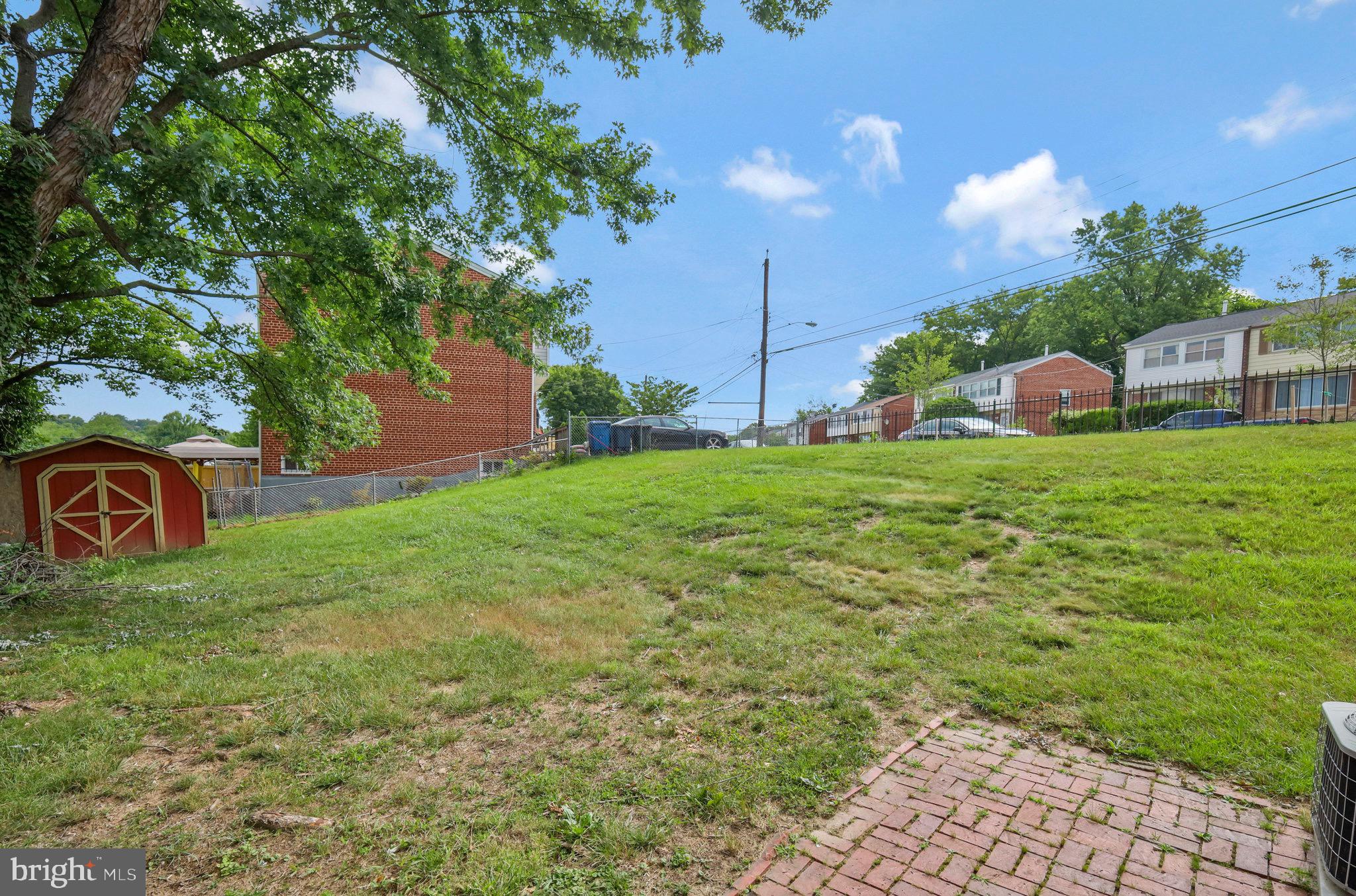 OXON RUN HILLS - Residential