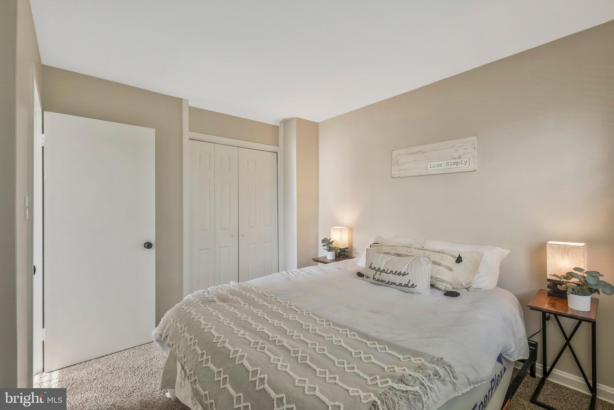 OXON RUN HILLS - Residential