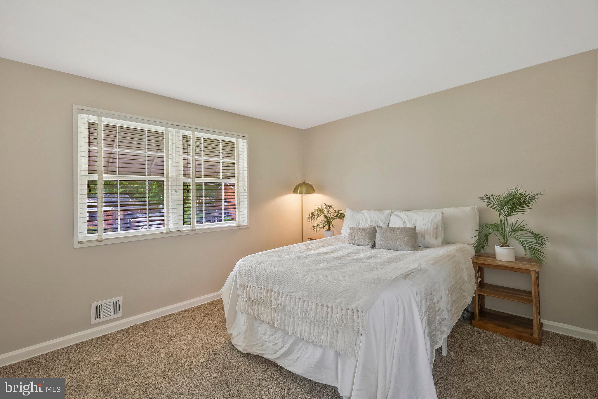 OXON RUN HILLS - Residential