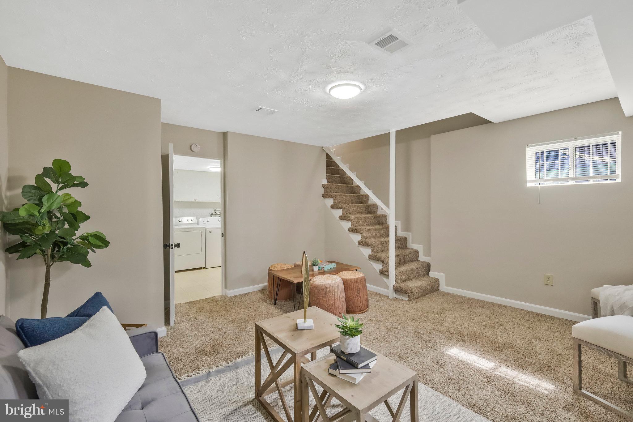 OXON RUN HILLS - Residential