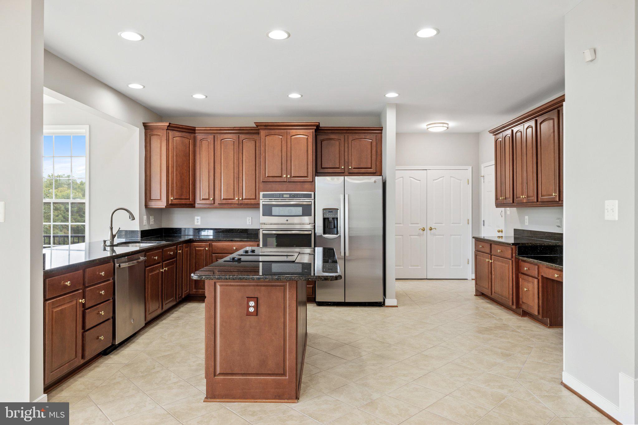 PADDOCKS AT DOWDEN DOWNS - Residential