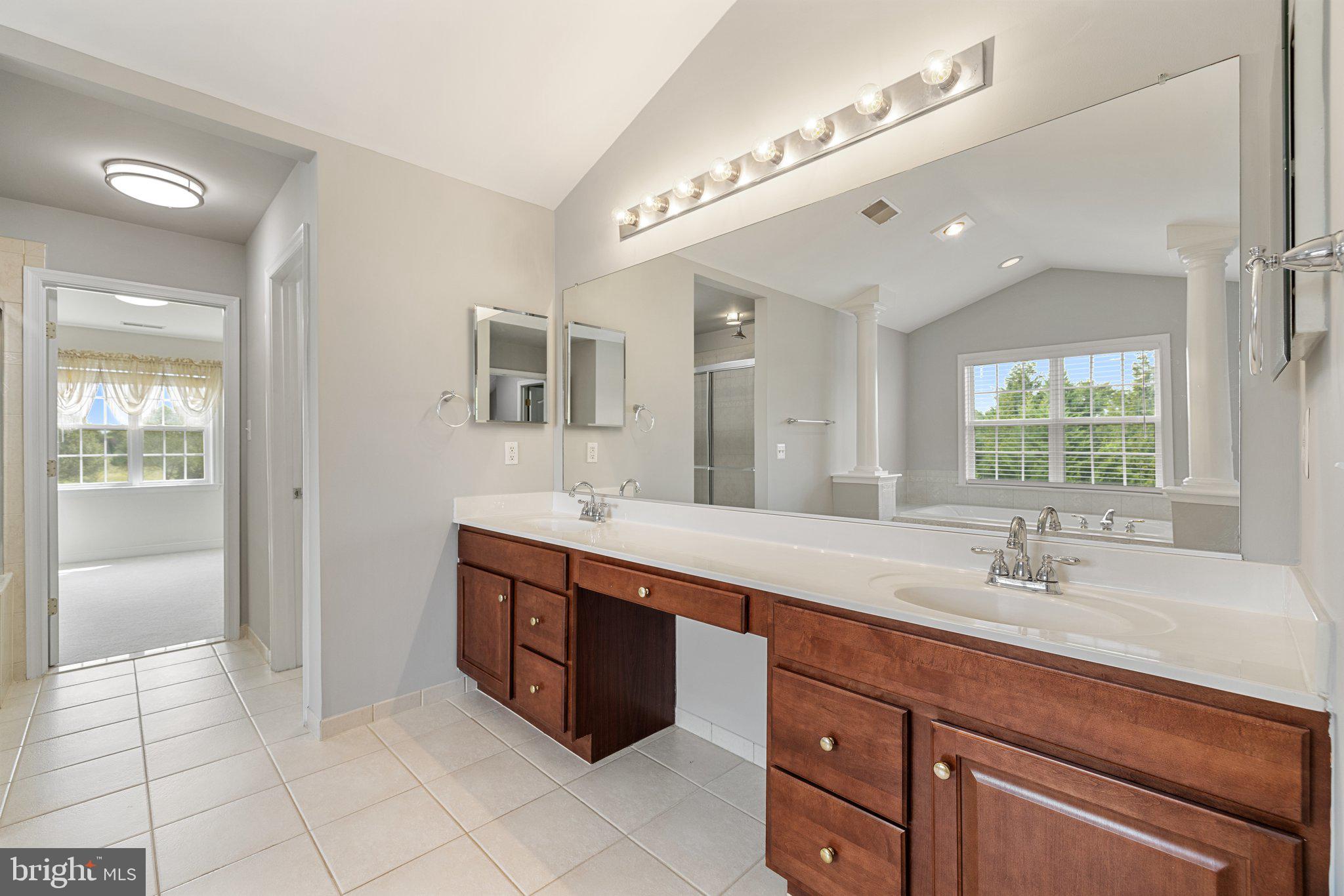 PADDOCKS AT DOWDEN DOWNS - Residential