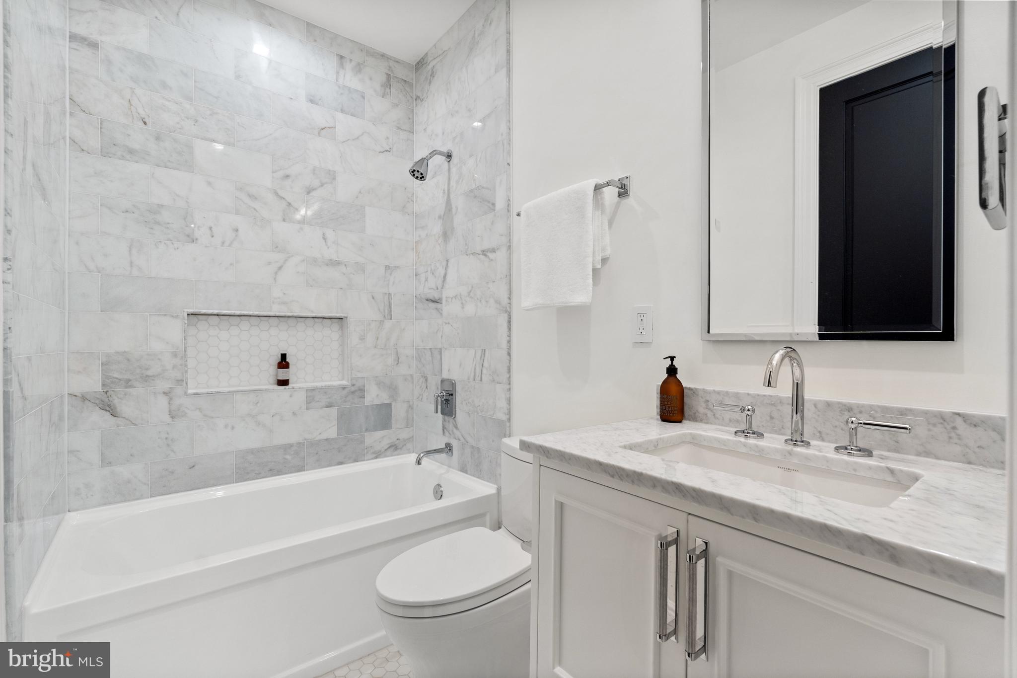 DUPONT CIRCLE - Residential