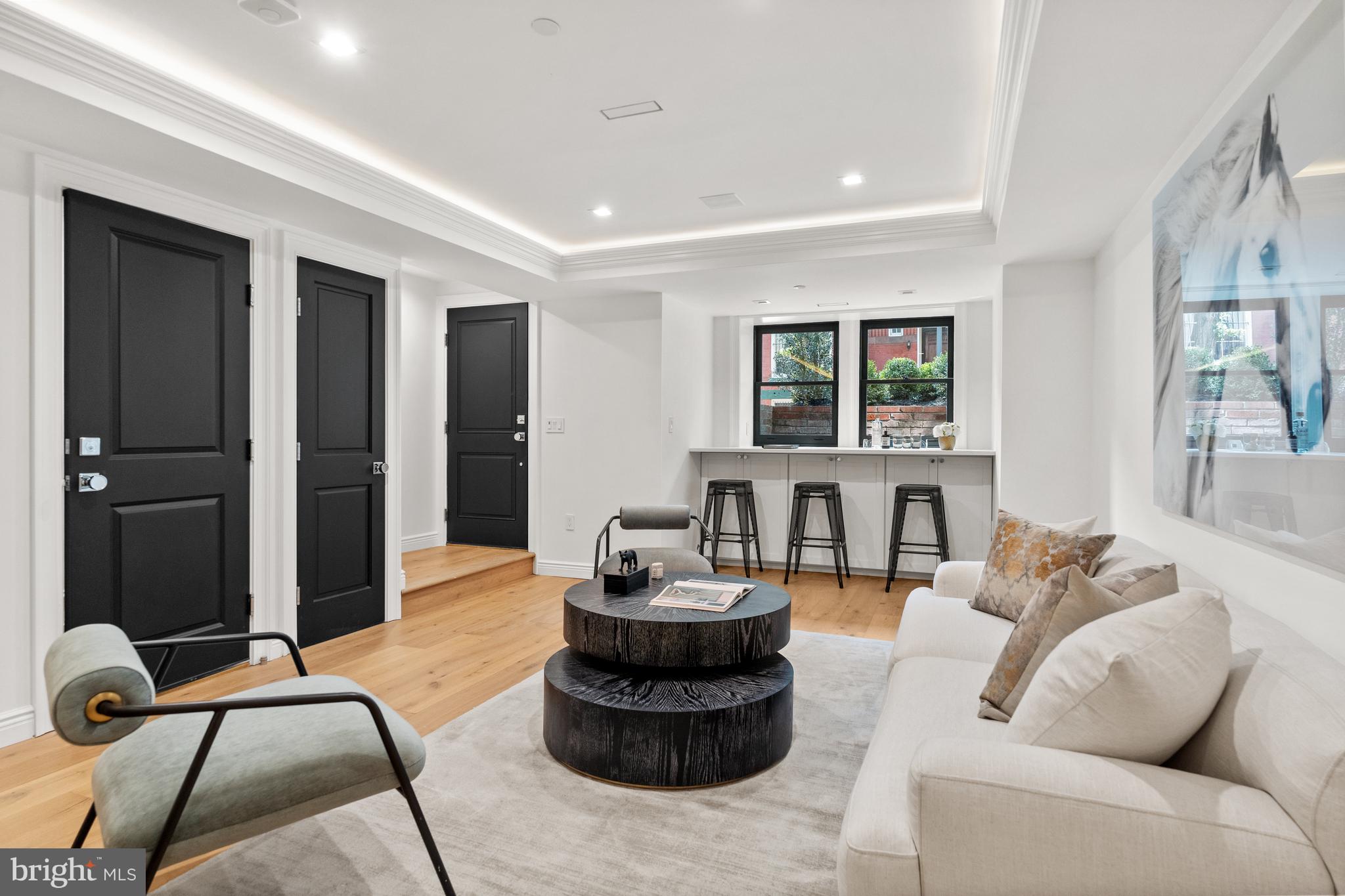 DUPONT CIRCLE - Residential