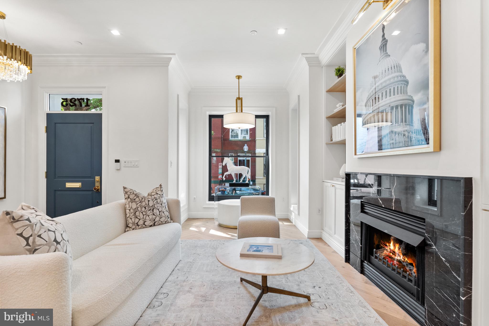 DUPONT CIRCLE - Residential