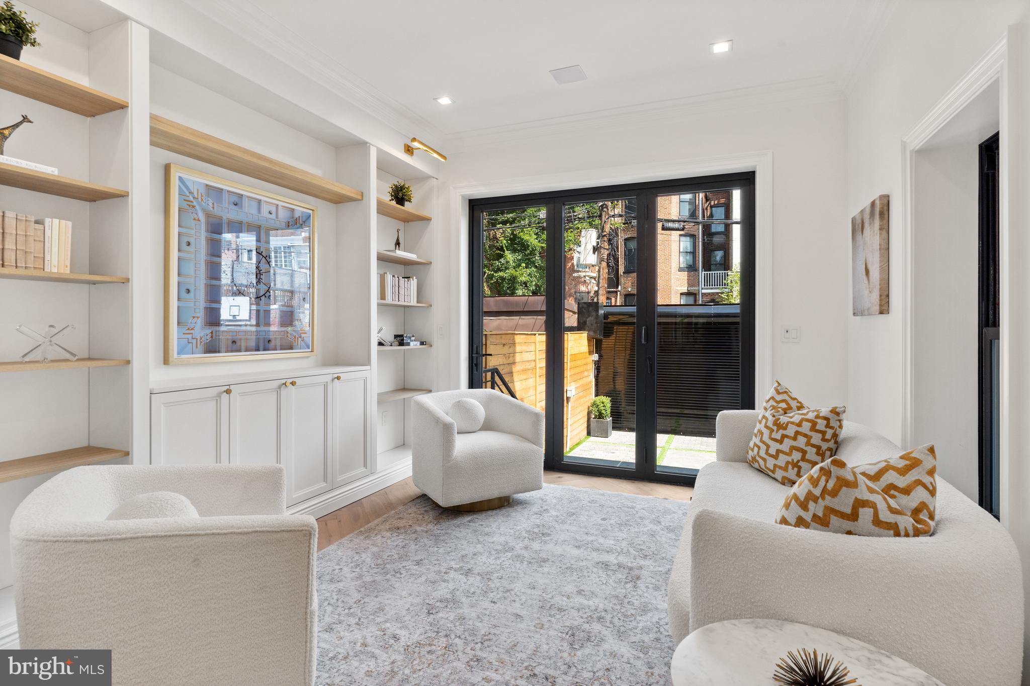DUPONT CIRCLE - Residential