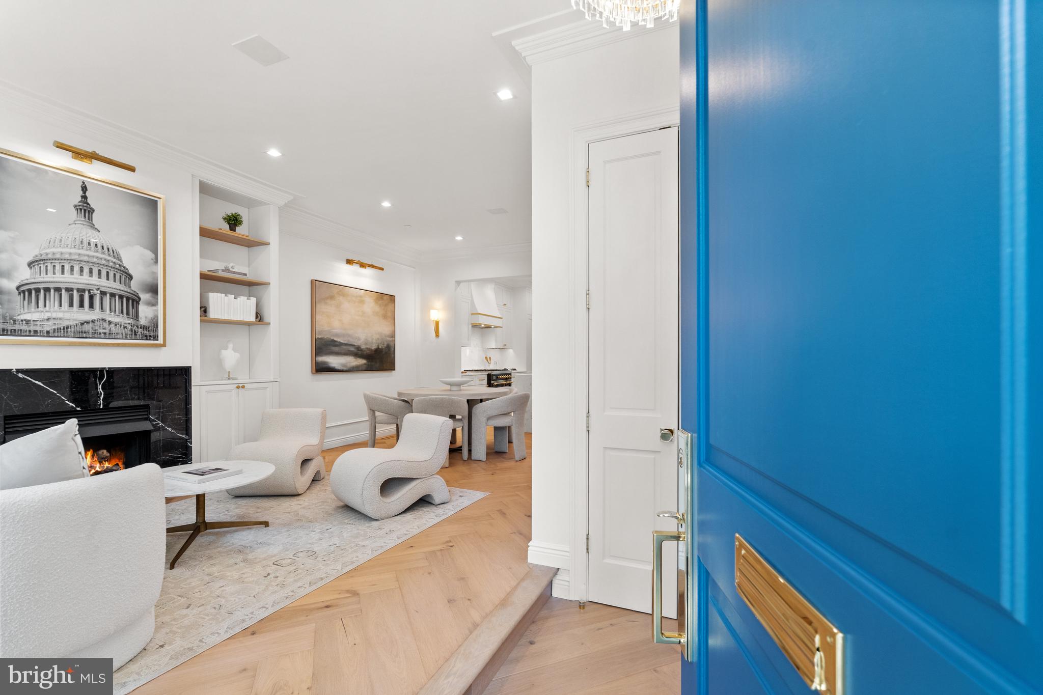 DUPONT CIRCLE - Residential