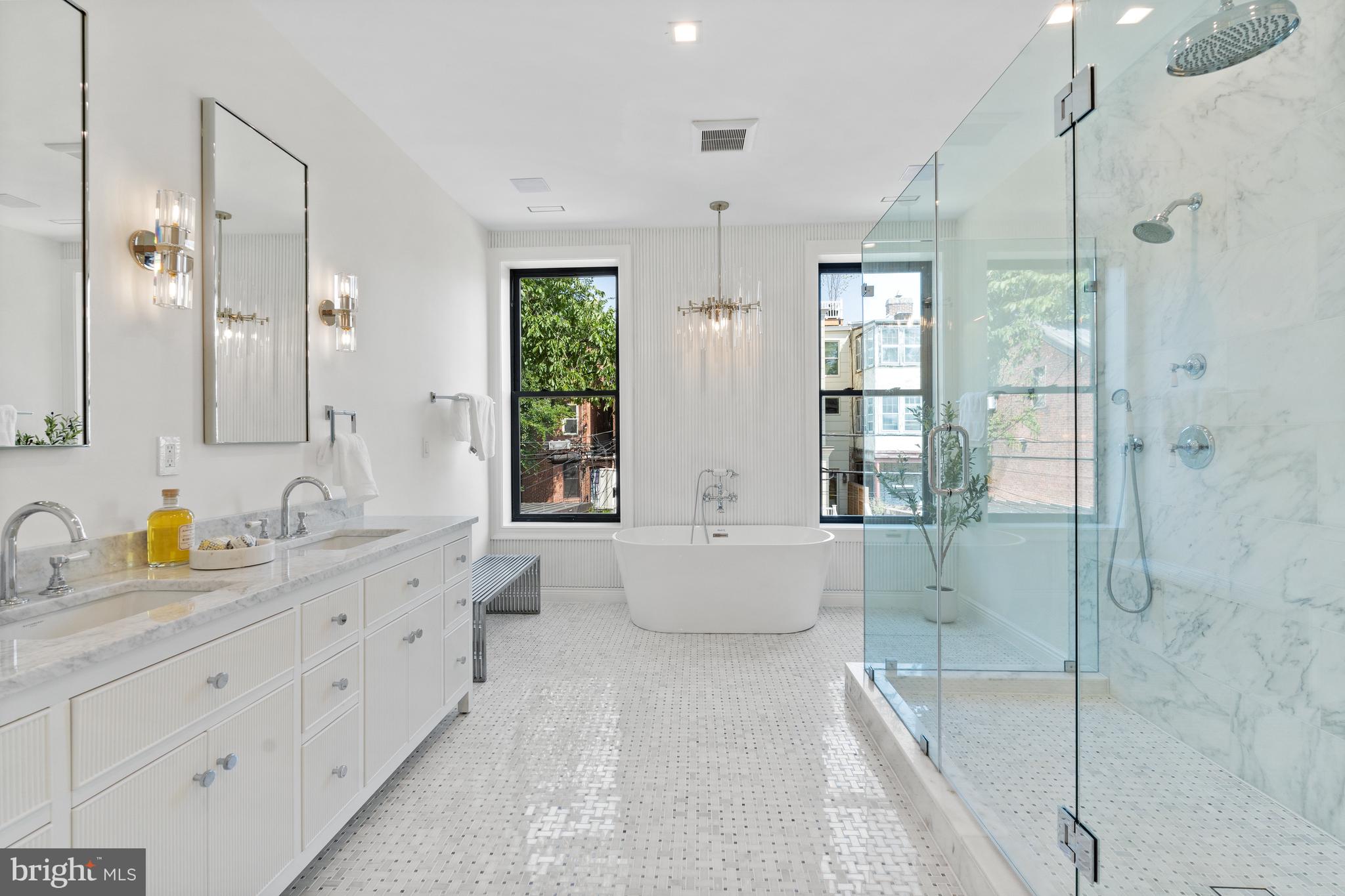 DUPONT CIRCLE - Residential