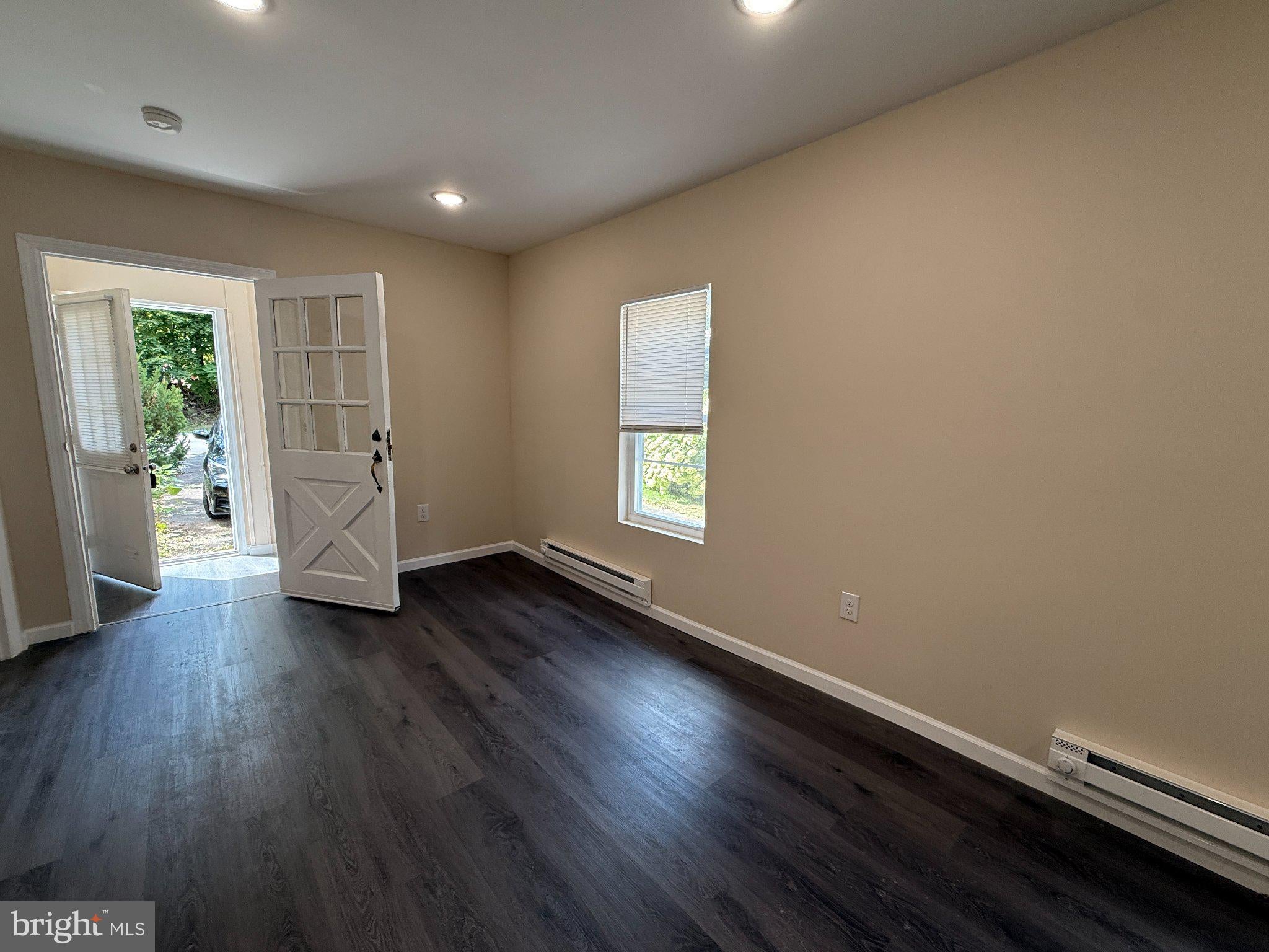 1323 SCHWAB ROAD