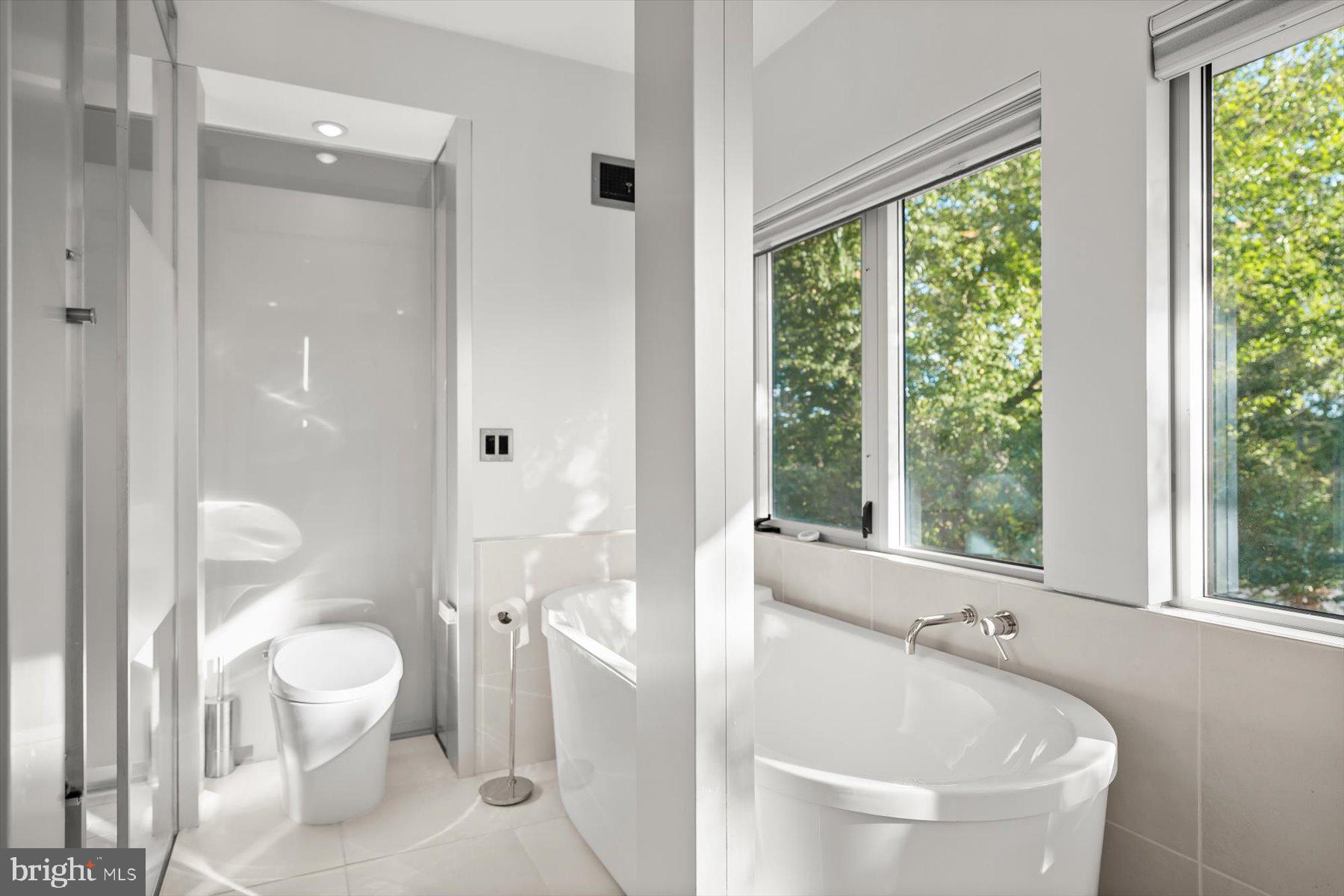 DOVER BALMORAL RIVERWOOD - Residential