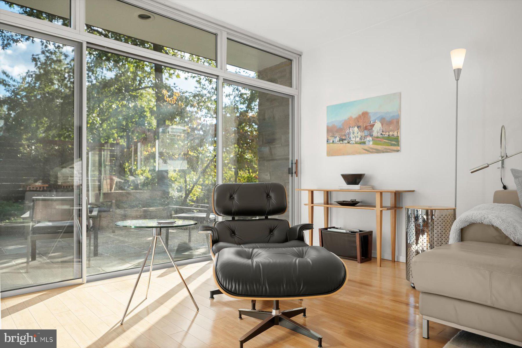 DOVER BALMORAL RIVERWOOD - Residential