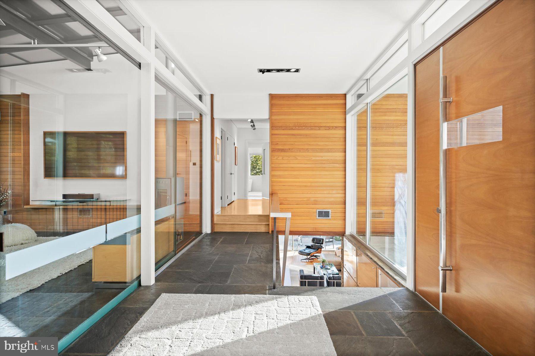 DOVER BALMORAL RIVERWOOD - Residential