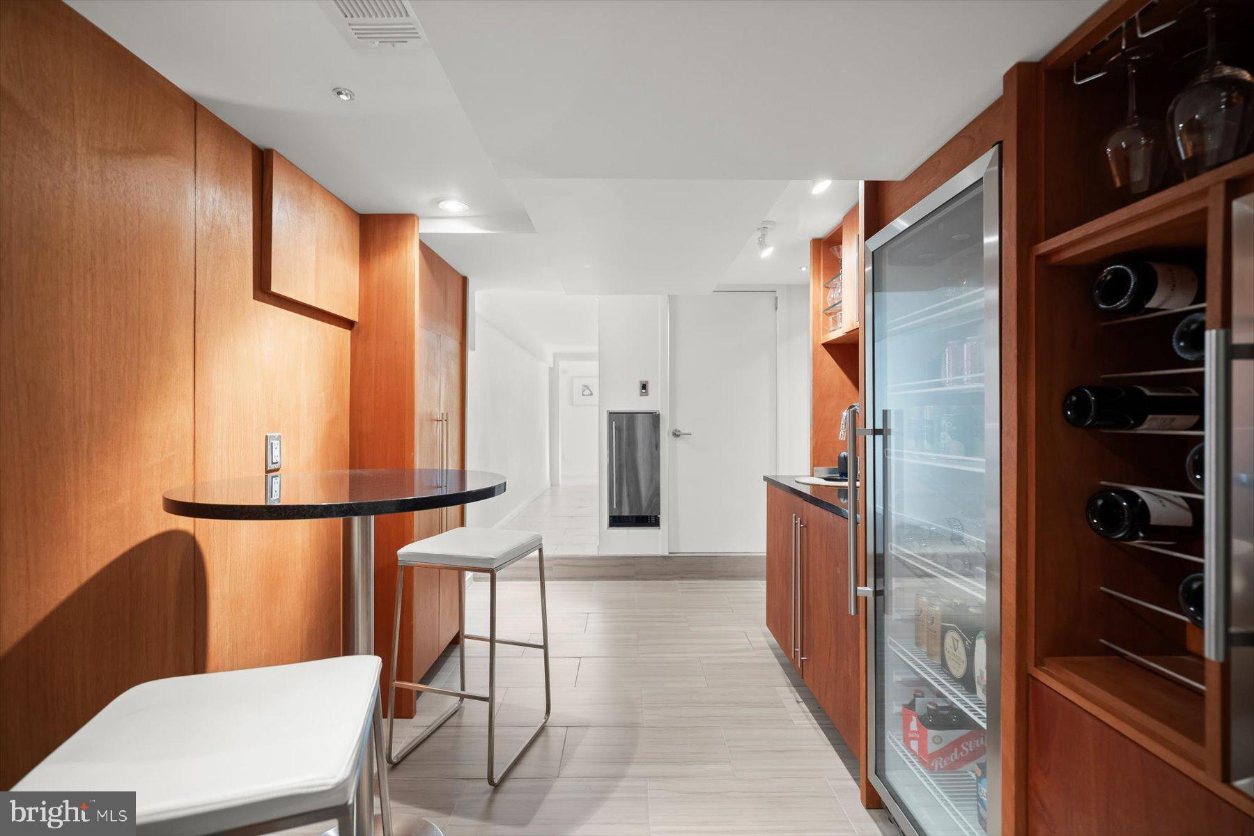 DOVER BALMORAL RIVERWOOD - Residential