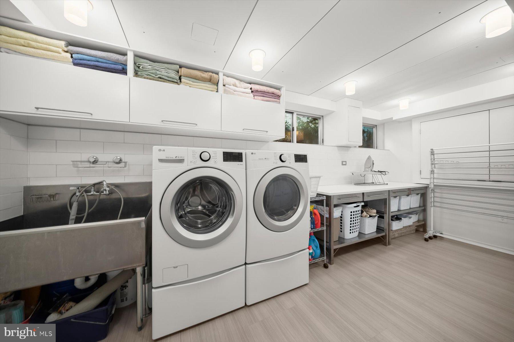 DOVER BALMORAL RIVERWOOD - Residential