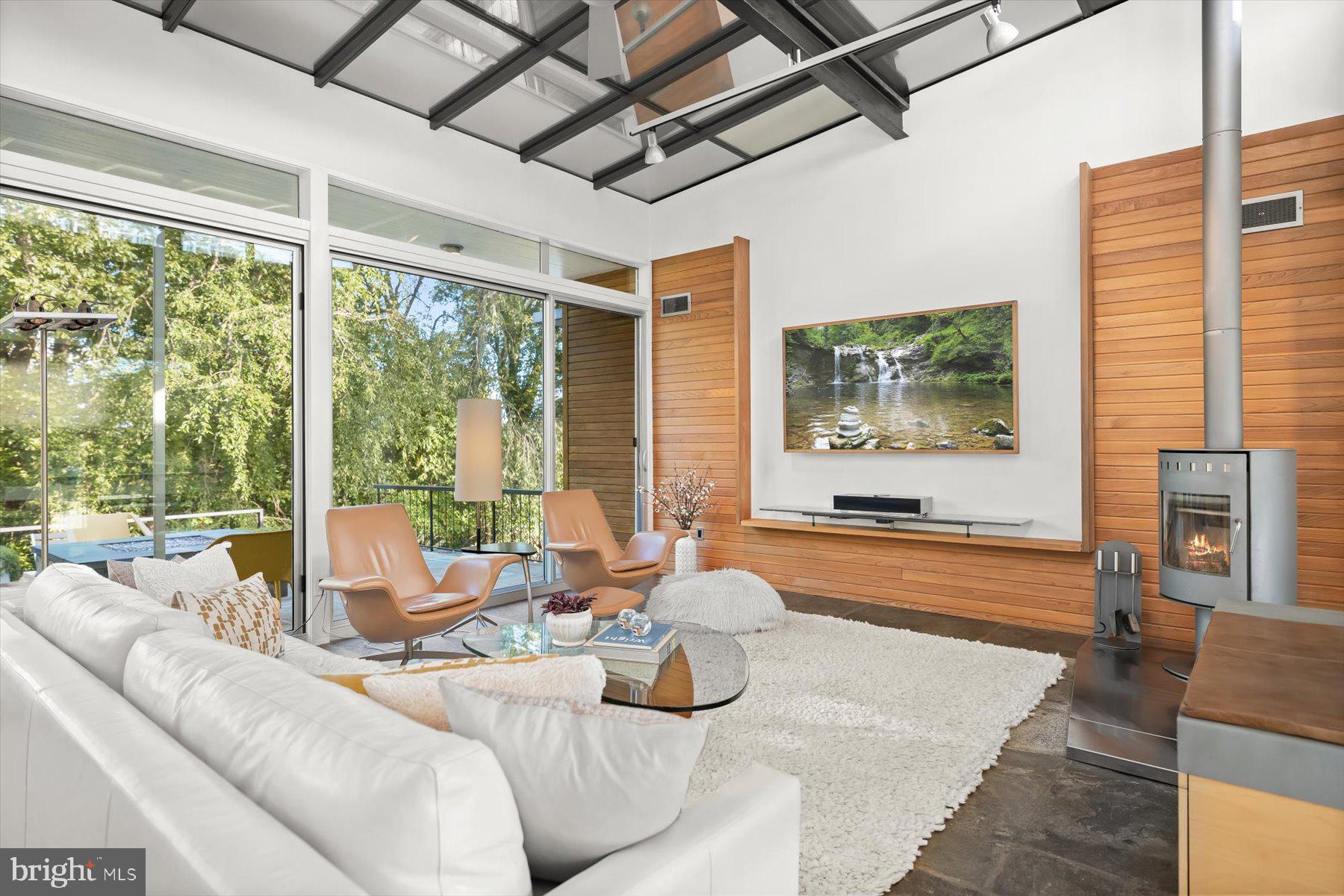 DOVER BALMORAL RIVERWOOD - Residential