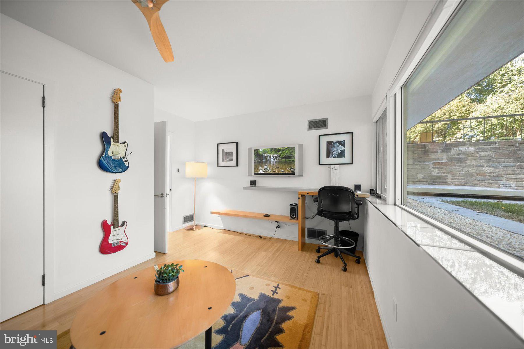 DOVER BALMORAL RIVERWOOD - Residential