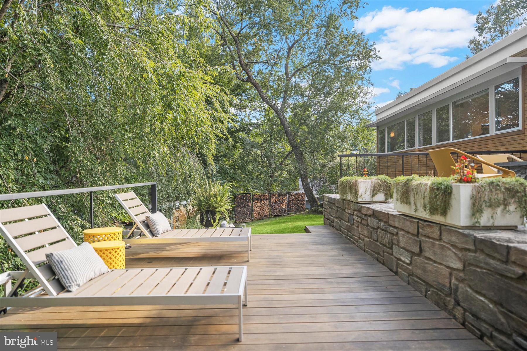 DOVER BALMORAL RIVERWOOD - Residential