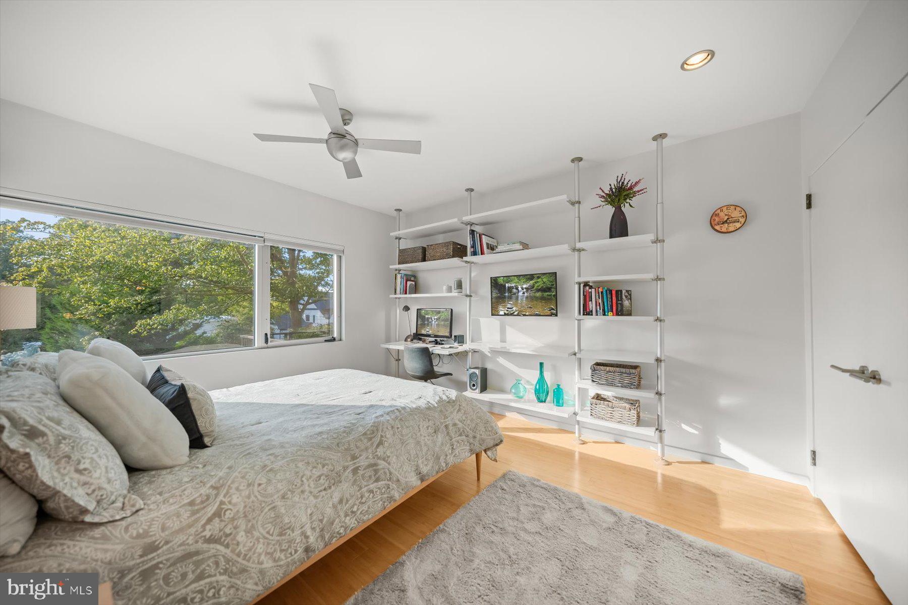 DOVER BALMORAL RIVERWOOD - Residential