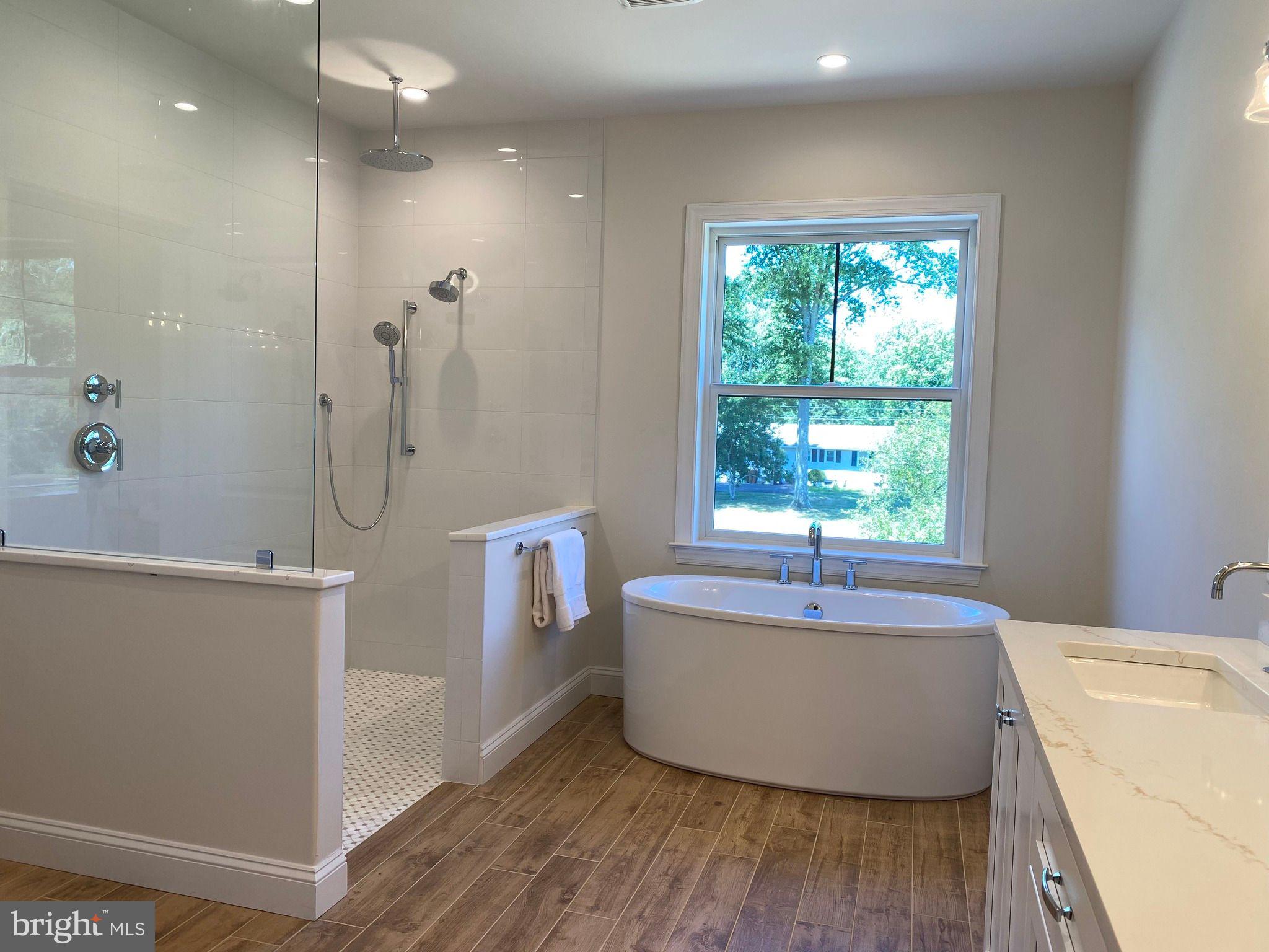 GULPH CREEK - Residential