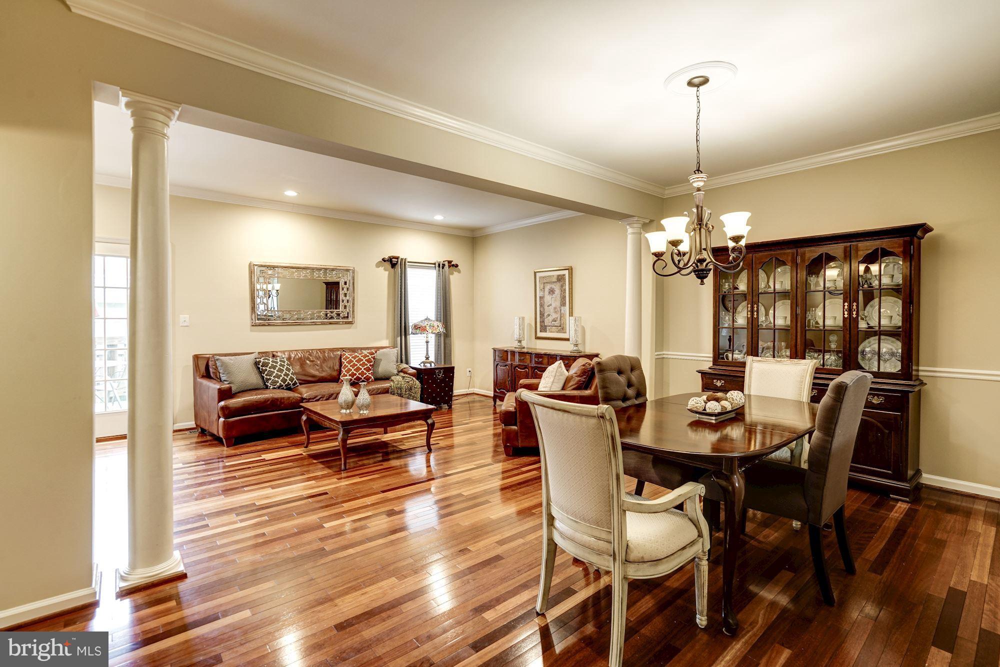 COMPTON VILLAGE - Residential