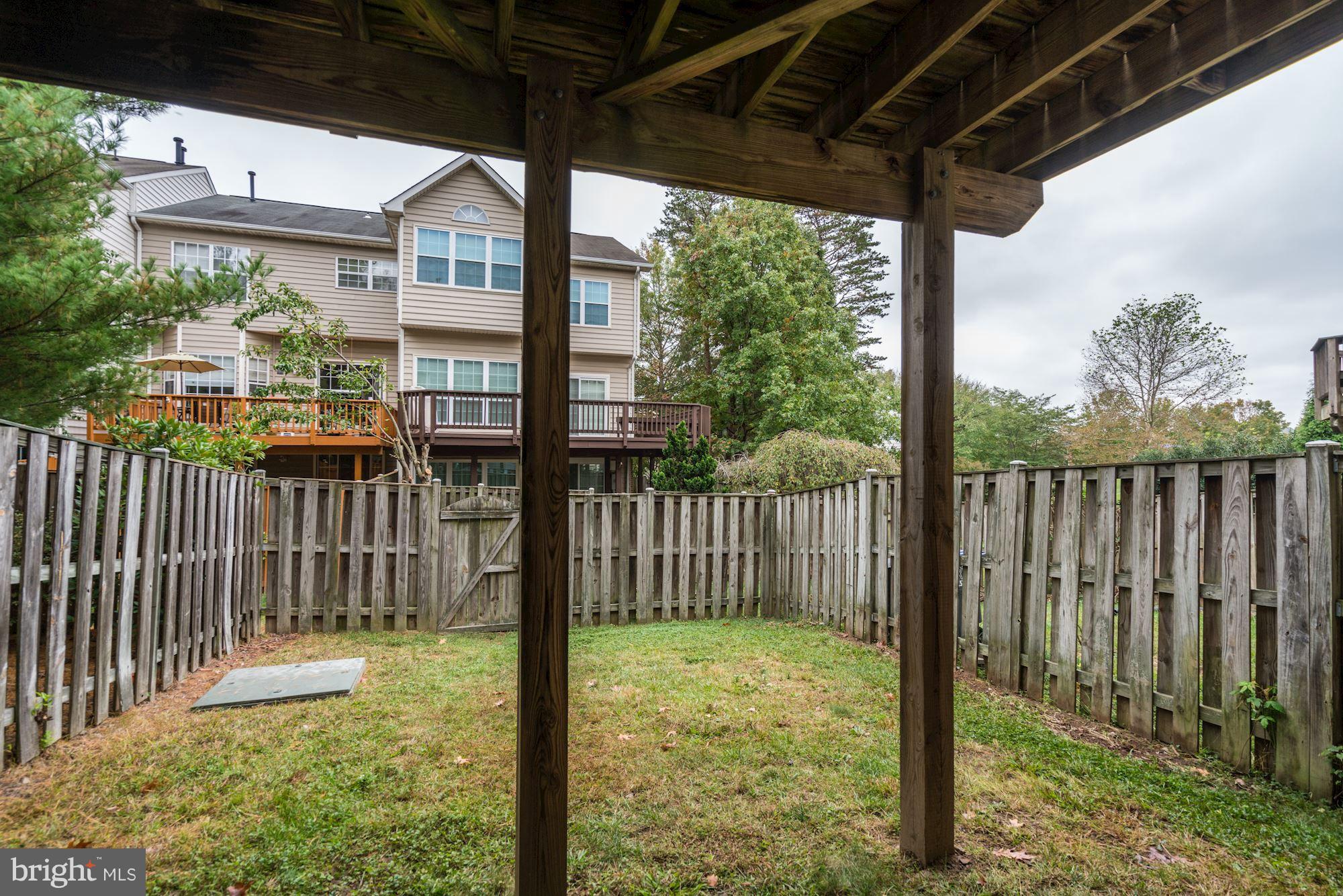 COMPTON VILLAGE - Residential