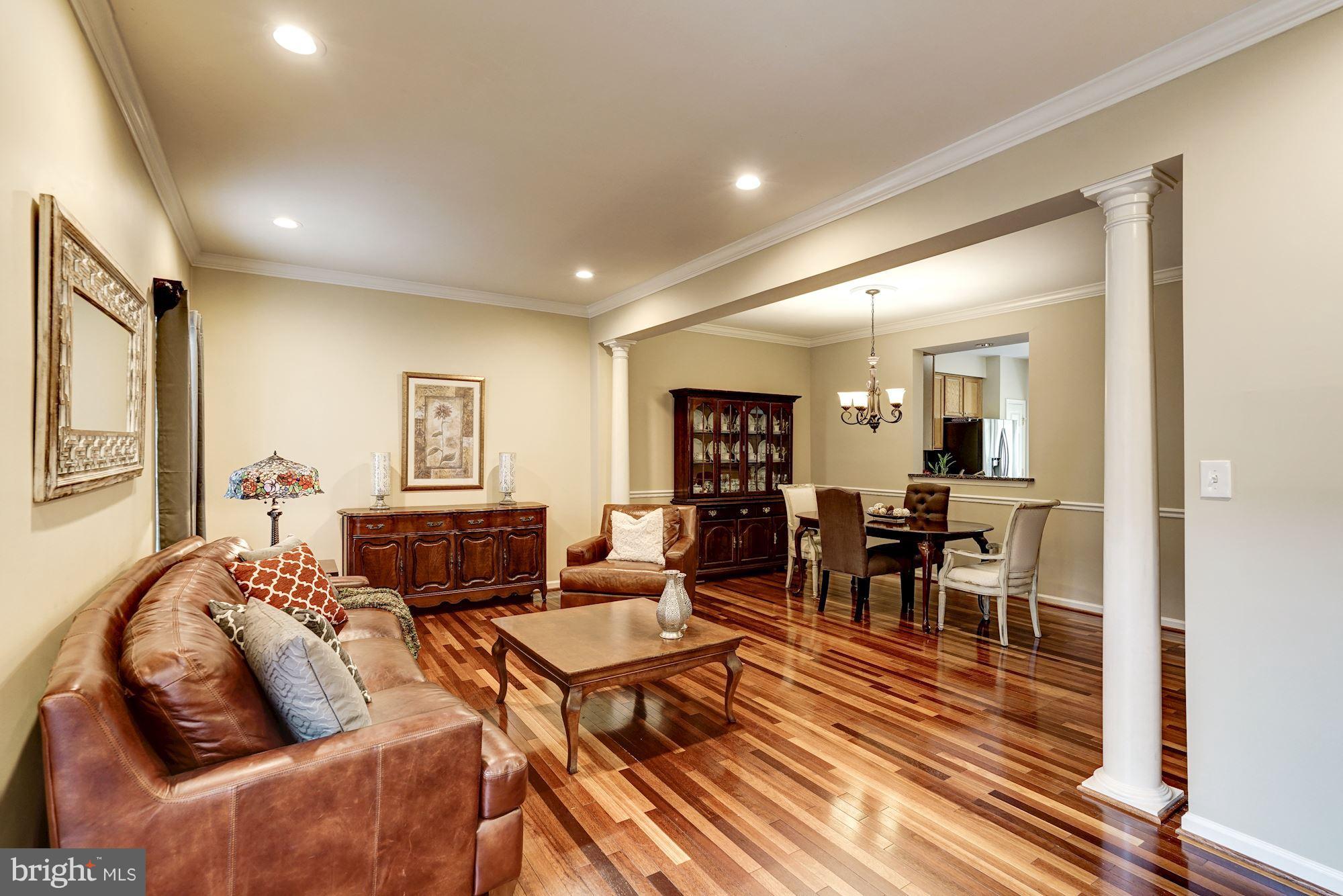 COMPTON VILLAGE - Residential