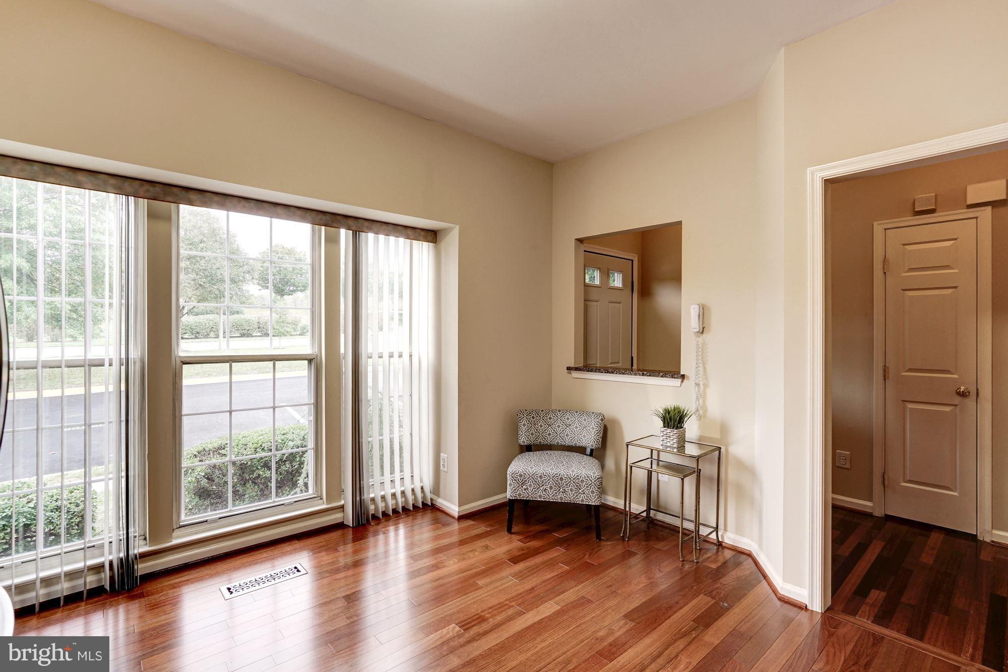 COMPTON VILLAGE - Residential