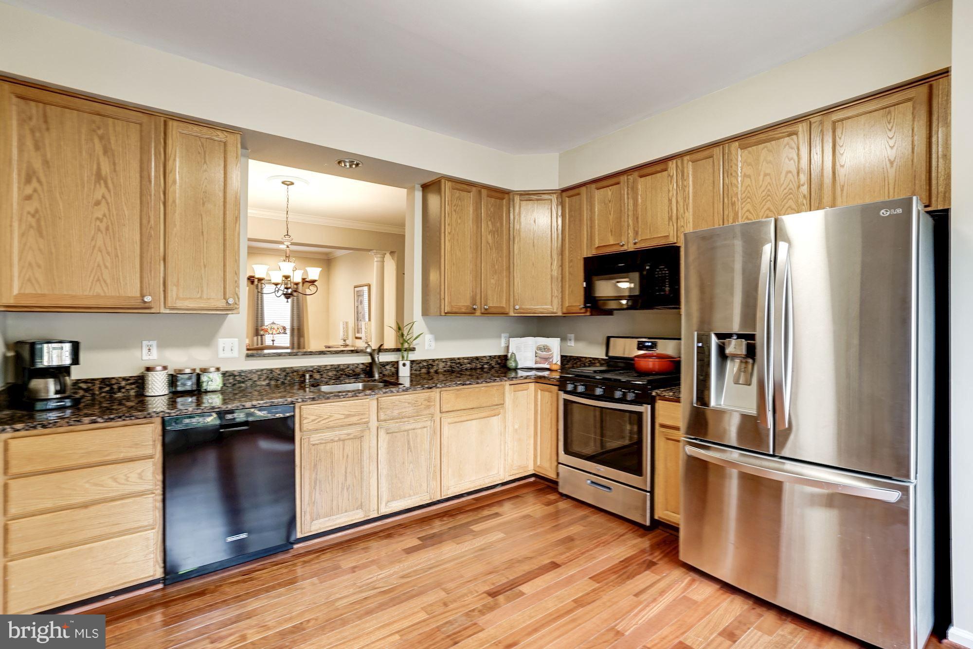 COMPTON VILLAGE - Residential