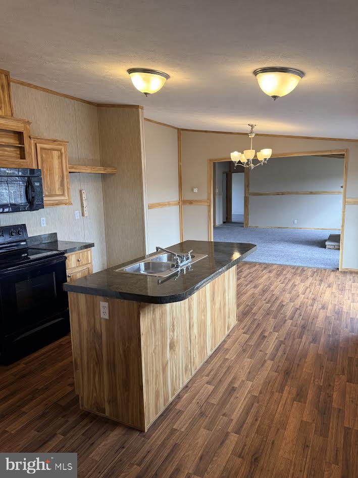 MAIZEFIELD COMMUNITY - Residential