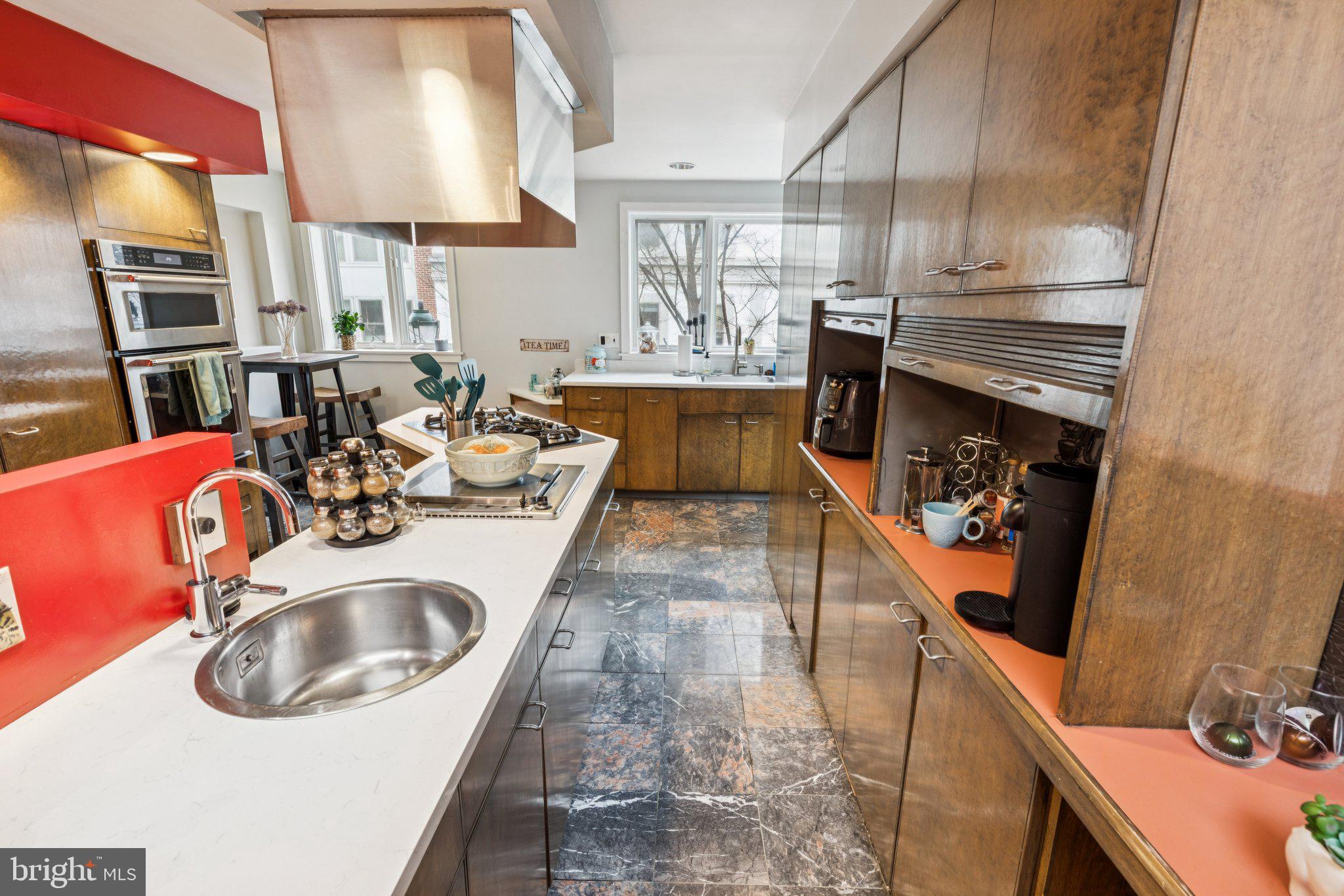 GRADUATE HOSPITAL - Residential