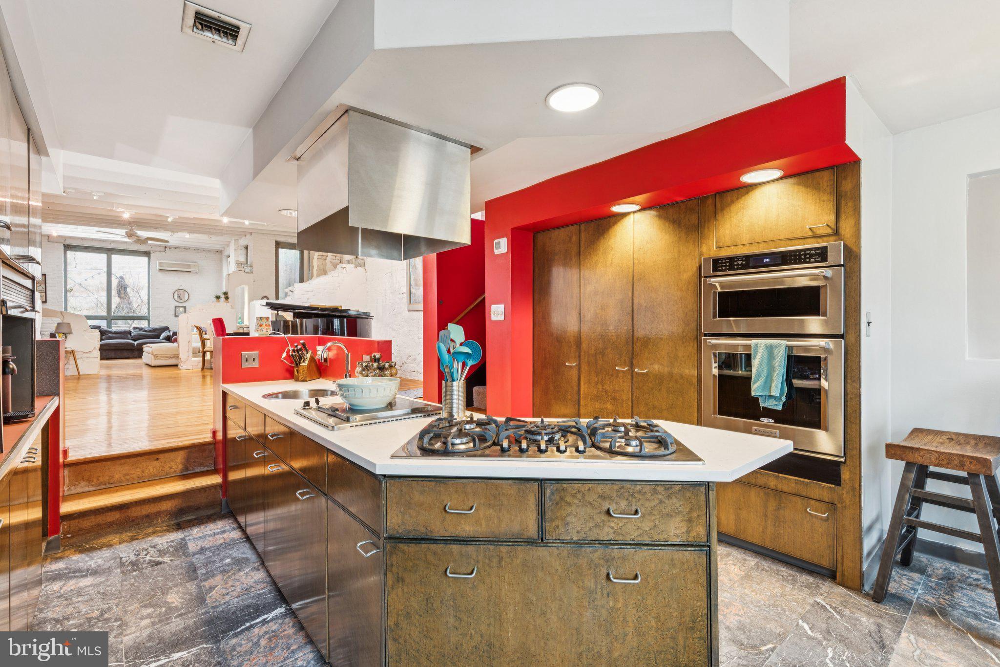 GRADUATE HOSPITAL - Residential