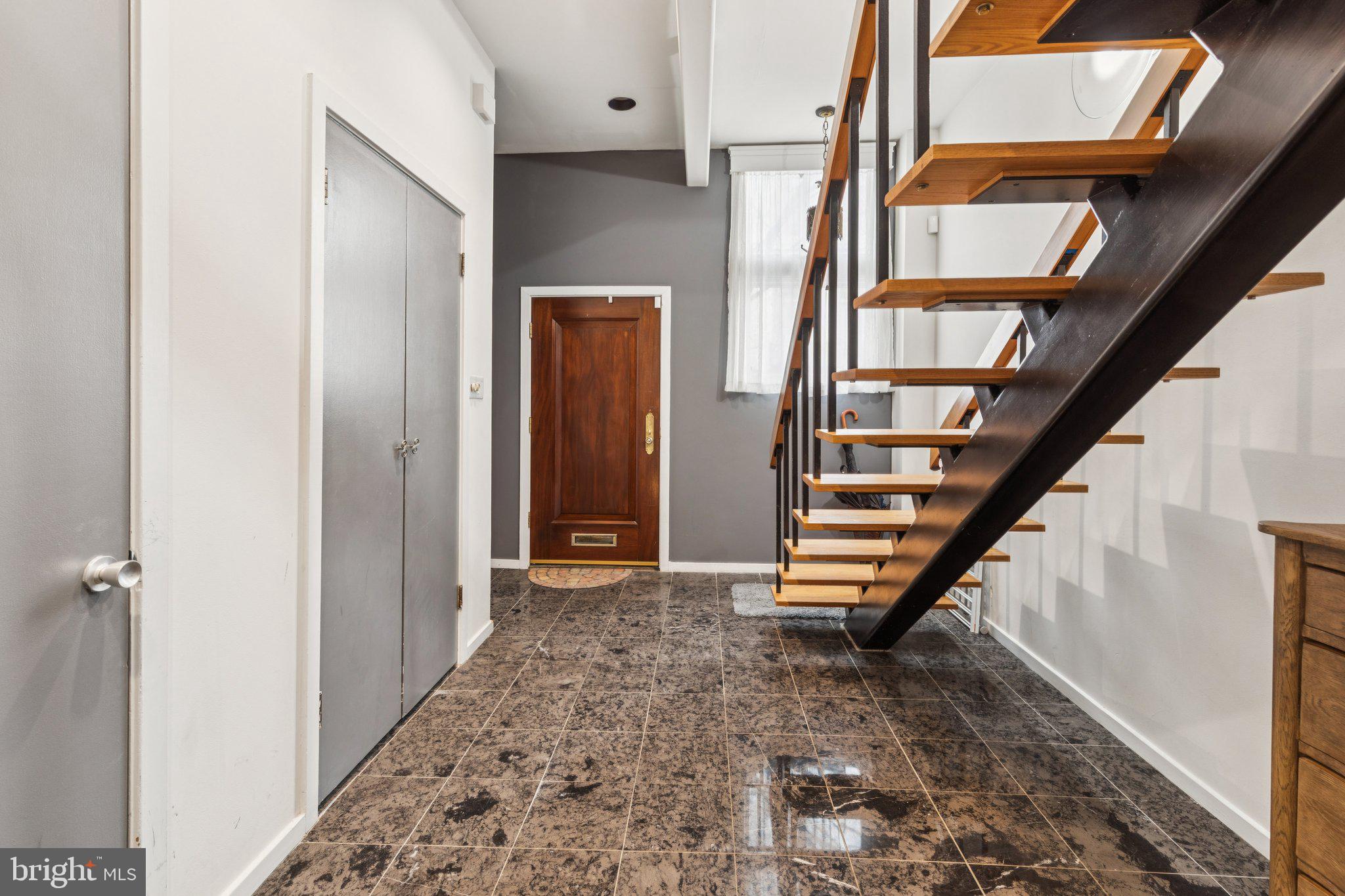 GRADUATE HOSPITAL - Residential