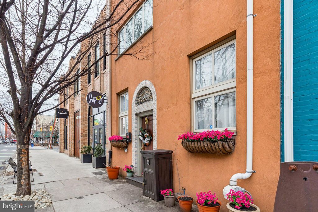 Photo of 2310 South Street, PHILADELPHIA, PA 19146 (MLS # PAPH2589610)