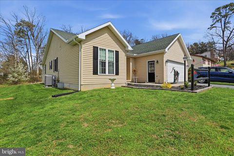 Photo of 6503 Mountain Drive Road, CHAMBERSBURG, PA 17202 (MLS # PAFL2033446)