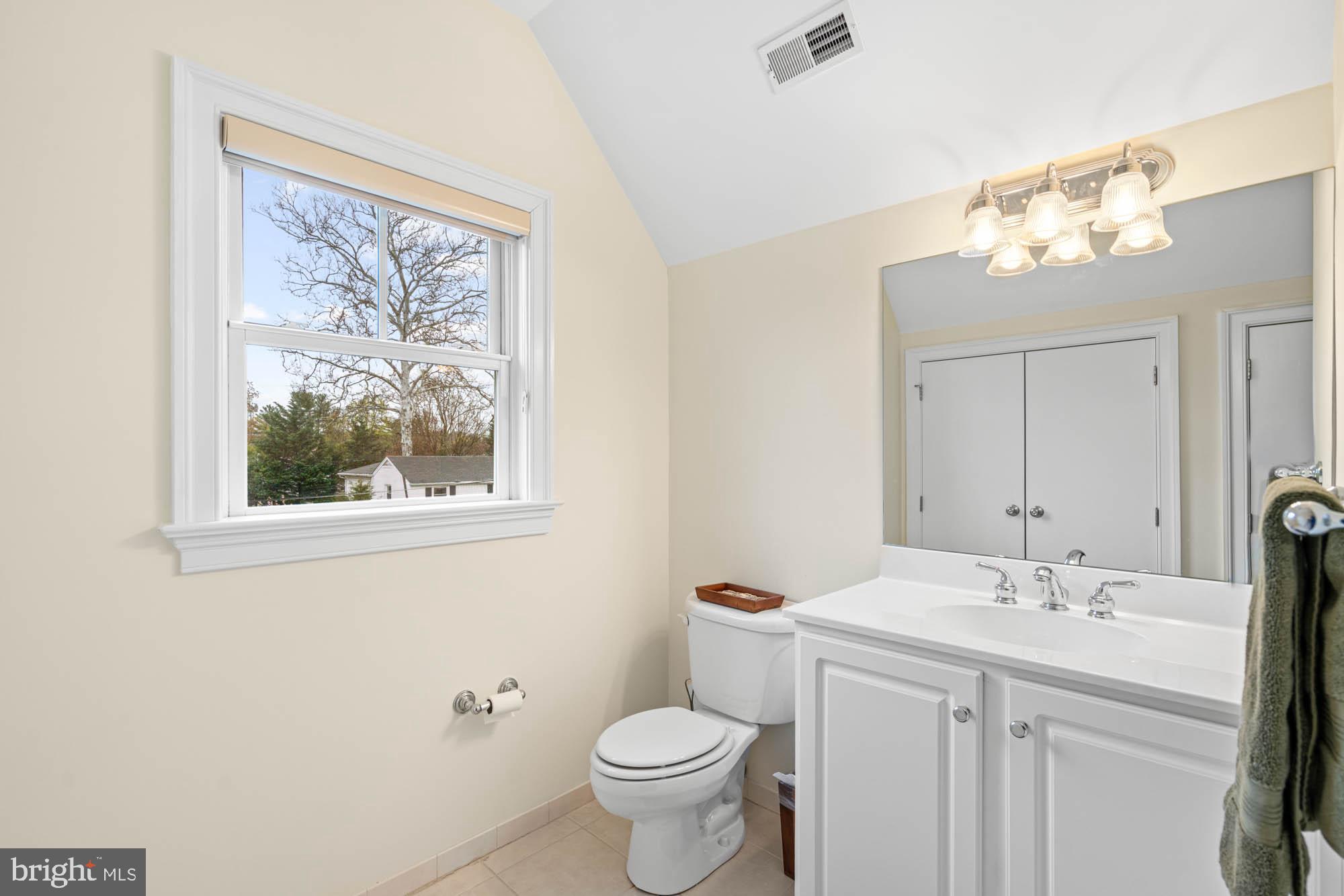 GREENACRES - Residential Lease