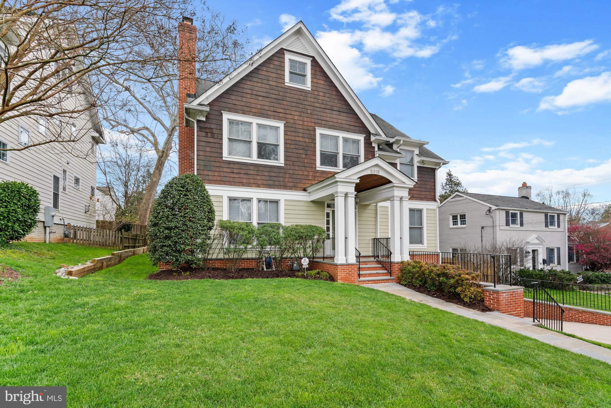 GREENACRES - Residential Lease