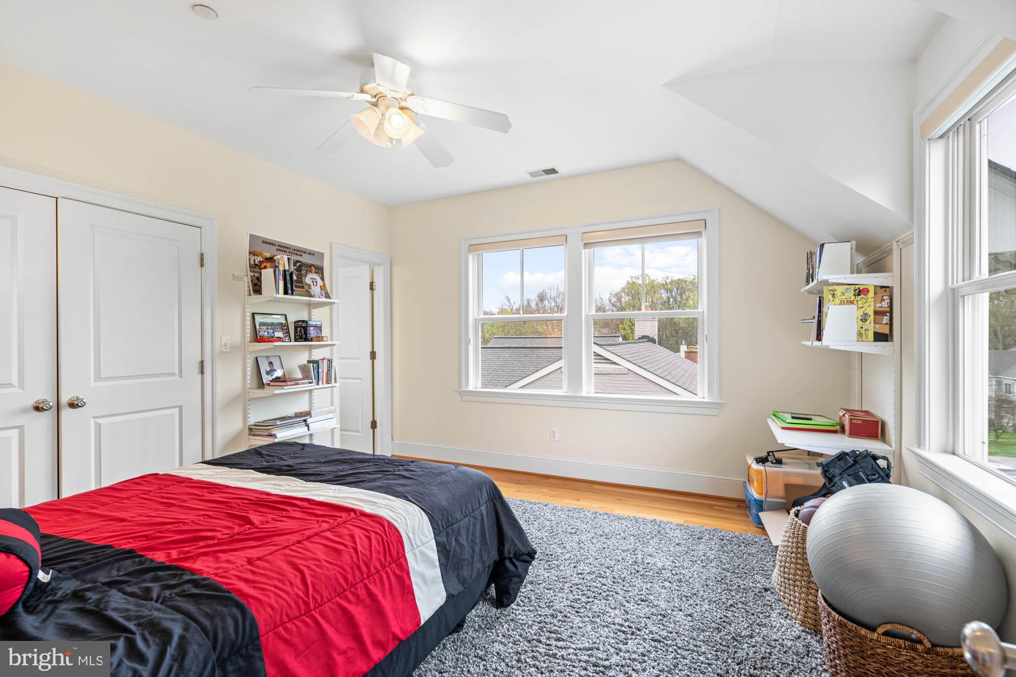 GREENACRES - Residential Lease