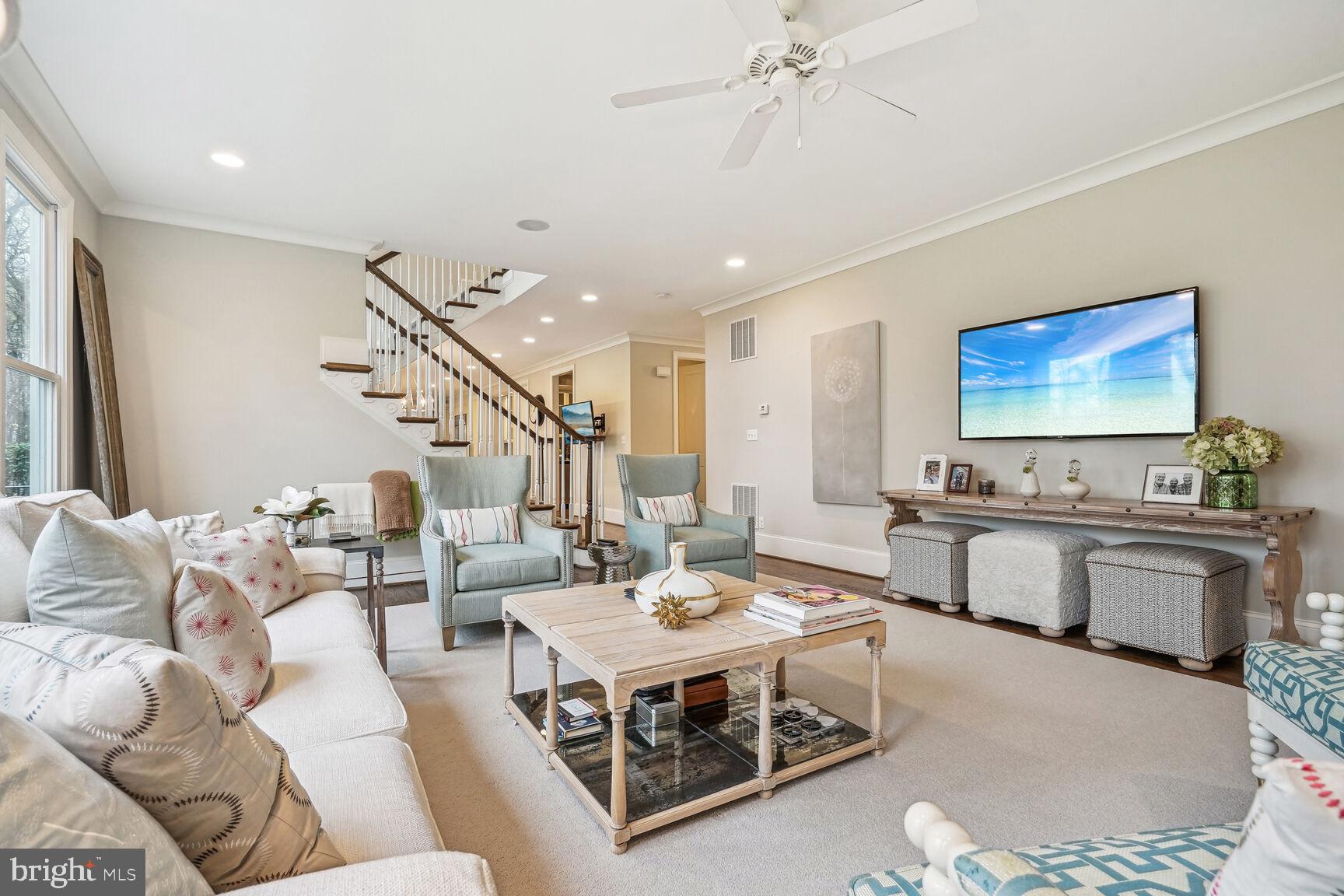 ARLINGWOOD - Residential