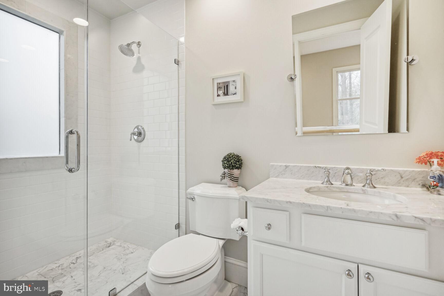 ARLINGWOOD - Residential