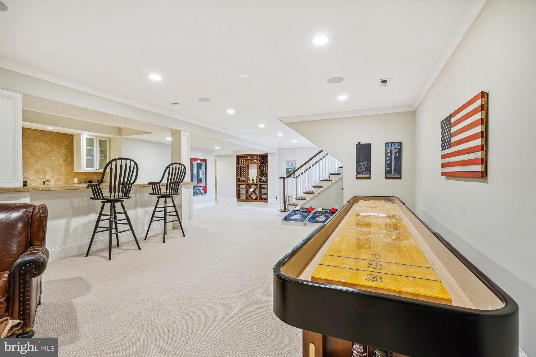 ARLINGWOOD - Residential