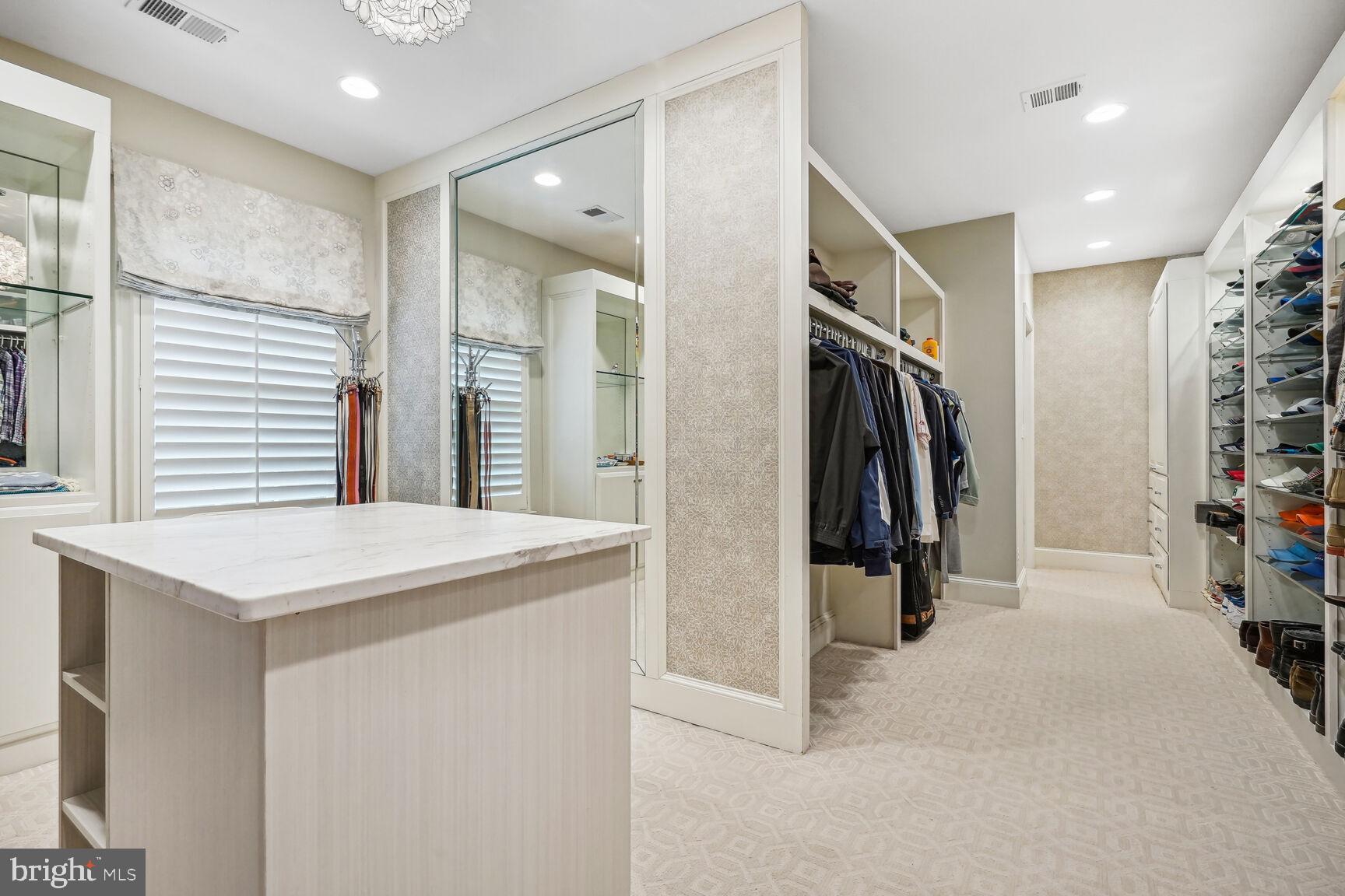 ARLINGWOOD - Residential