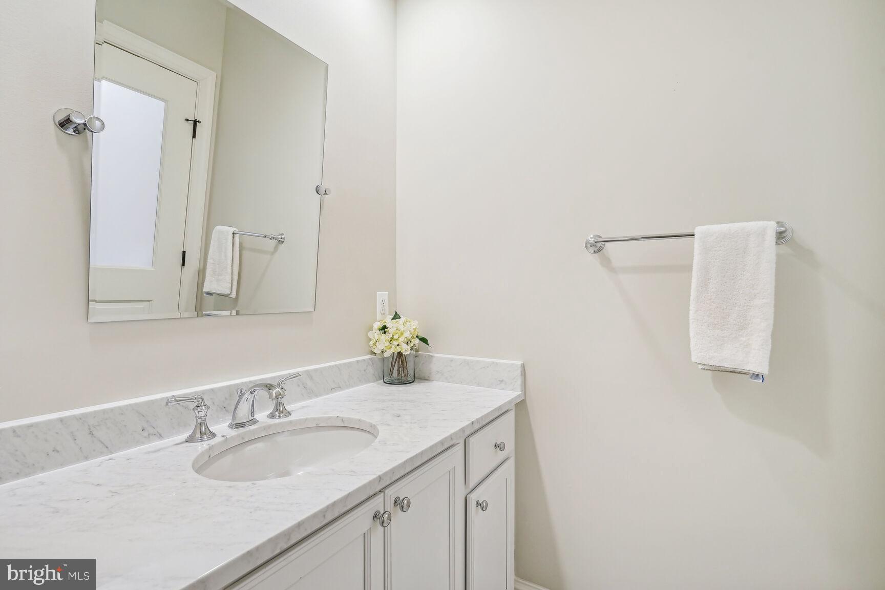 ARLINGWOOD - Residential