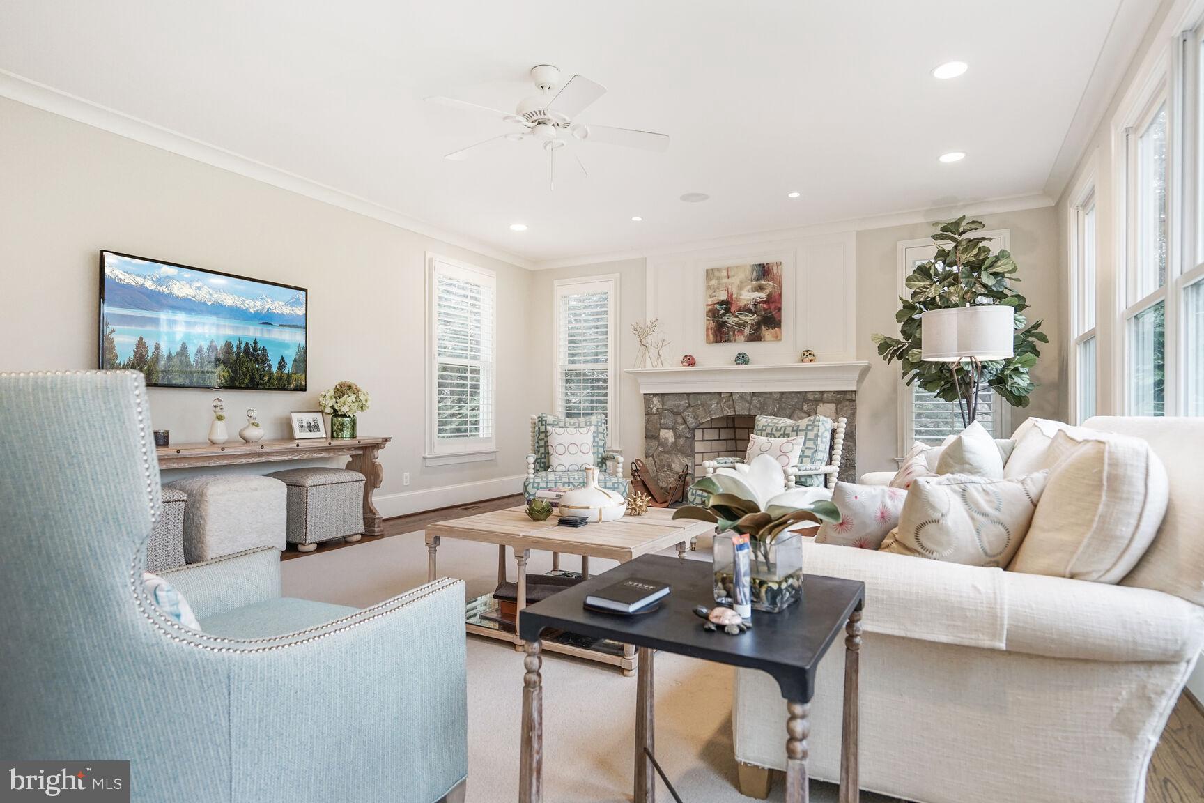 ARLINGWOOD - Residential