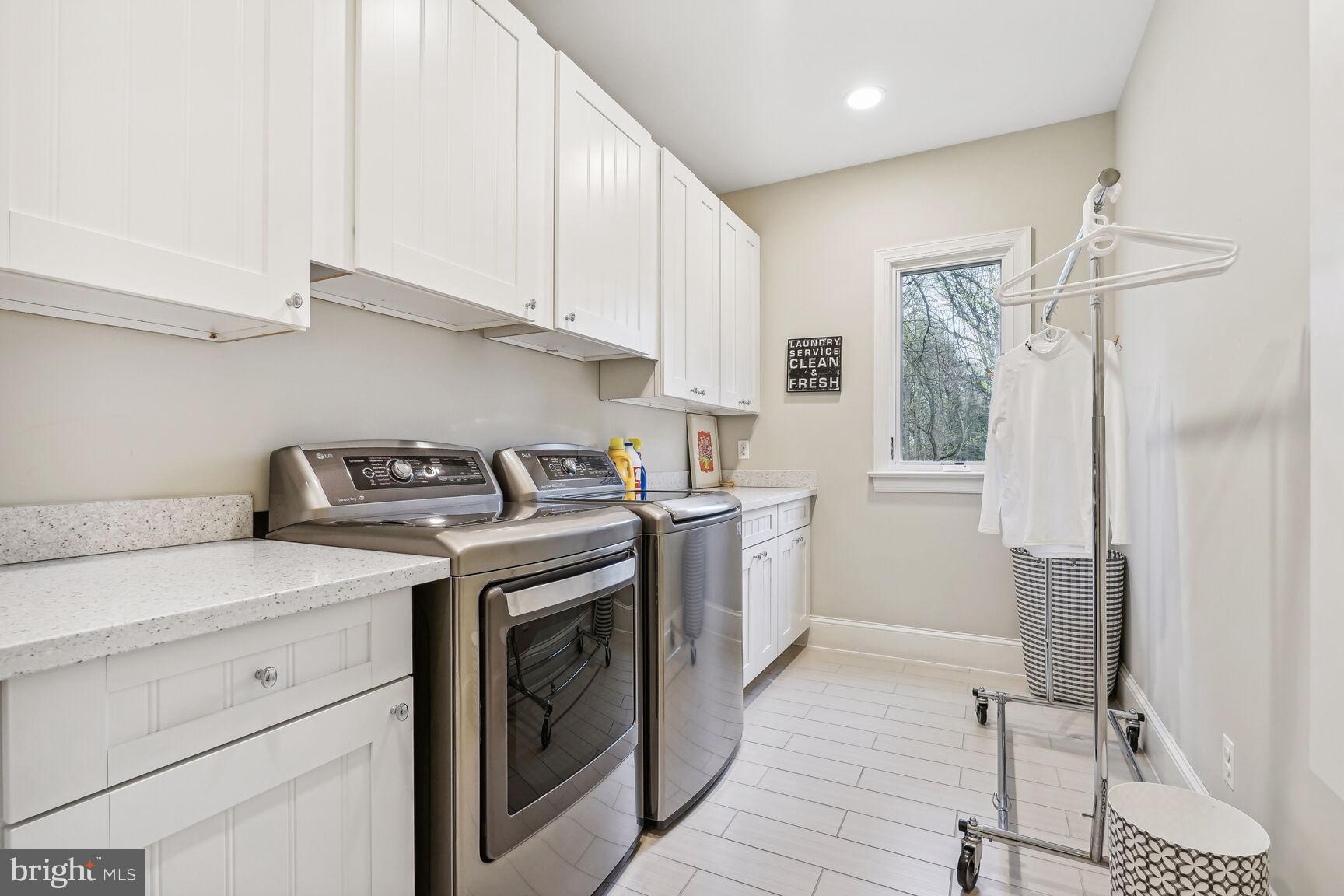 ARLINGWOOD - Residential