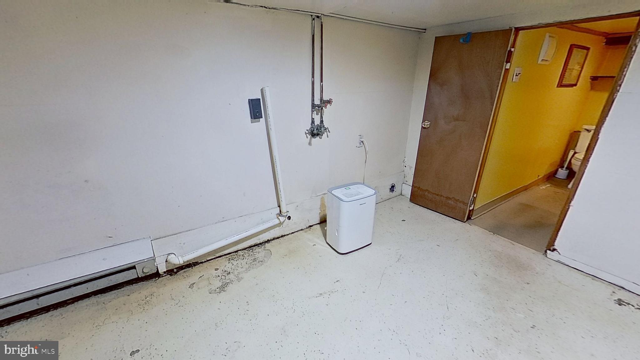 WEST YORK - Residential Lease