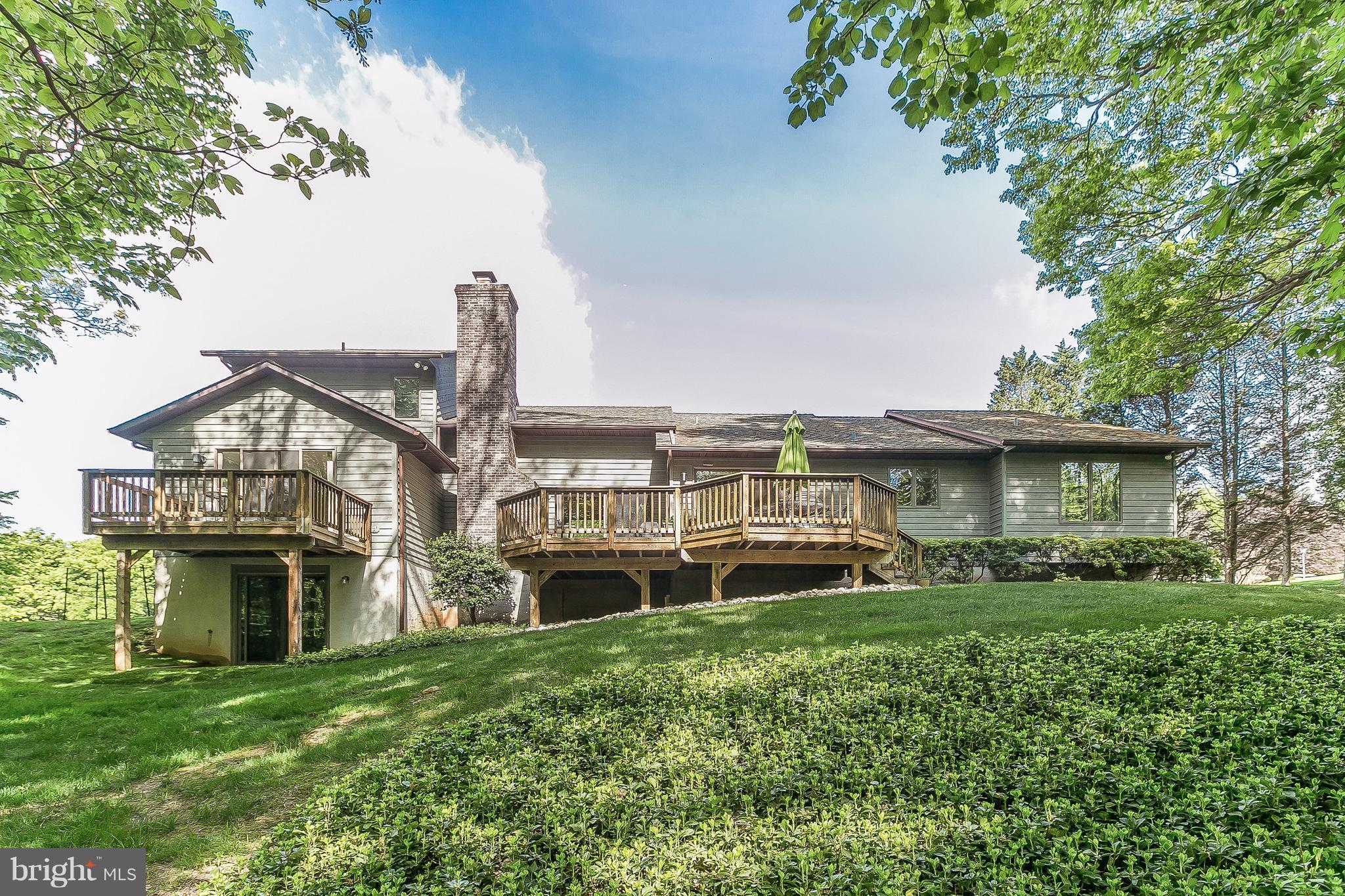 VALLEY BROOK - Residential