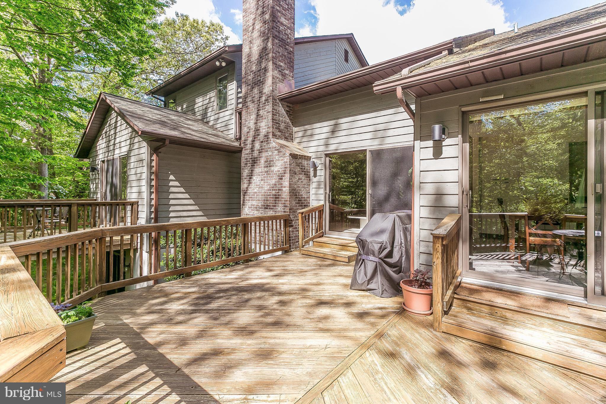 VALLEY BROOK - Residential