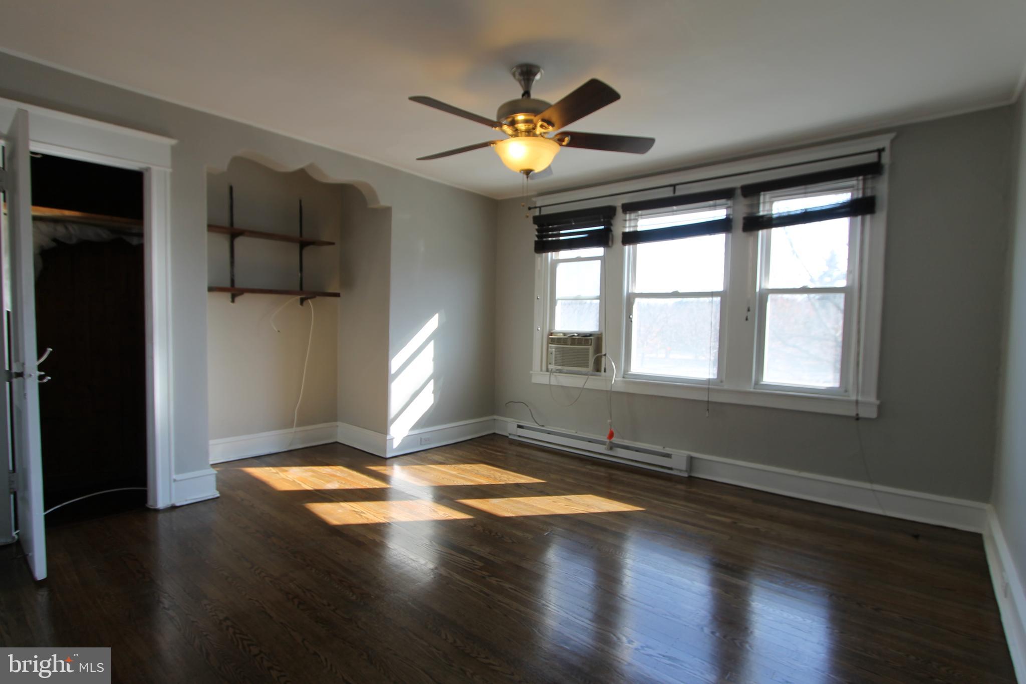 ROXBOROUGH - Residential Lease