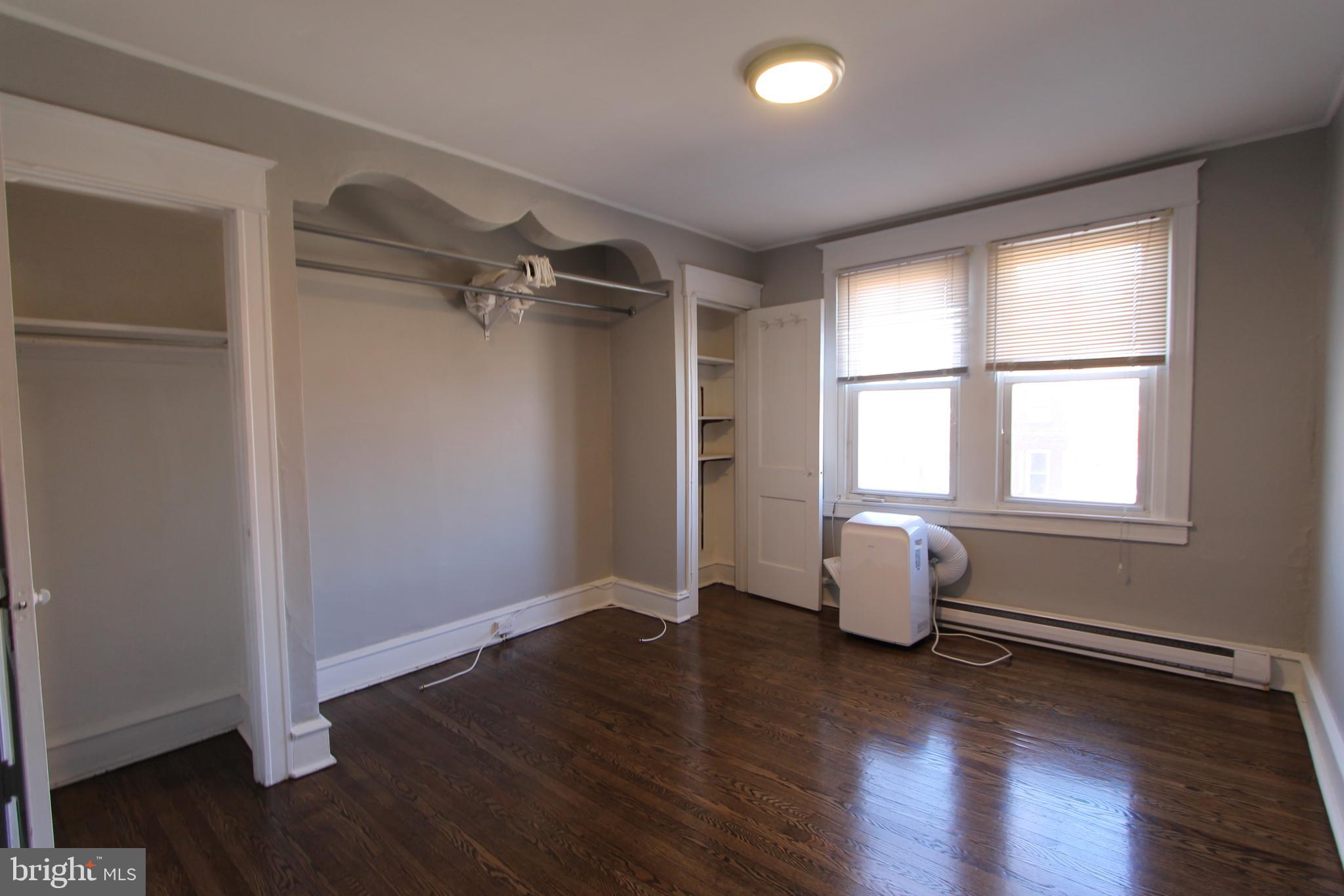 ROXBOROUGH - Residential Lease